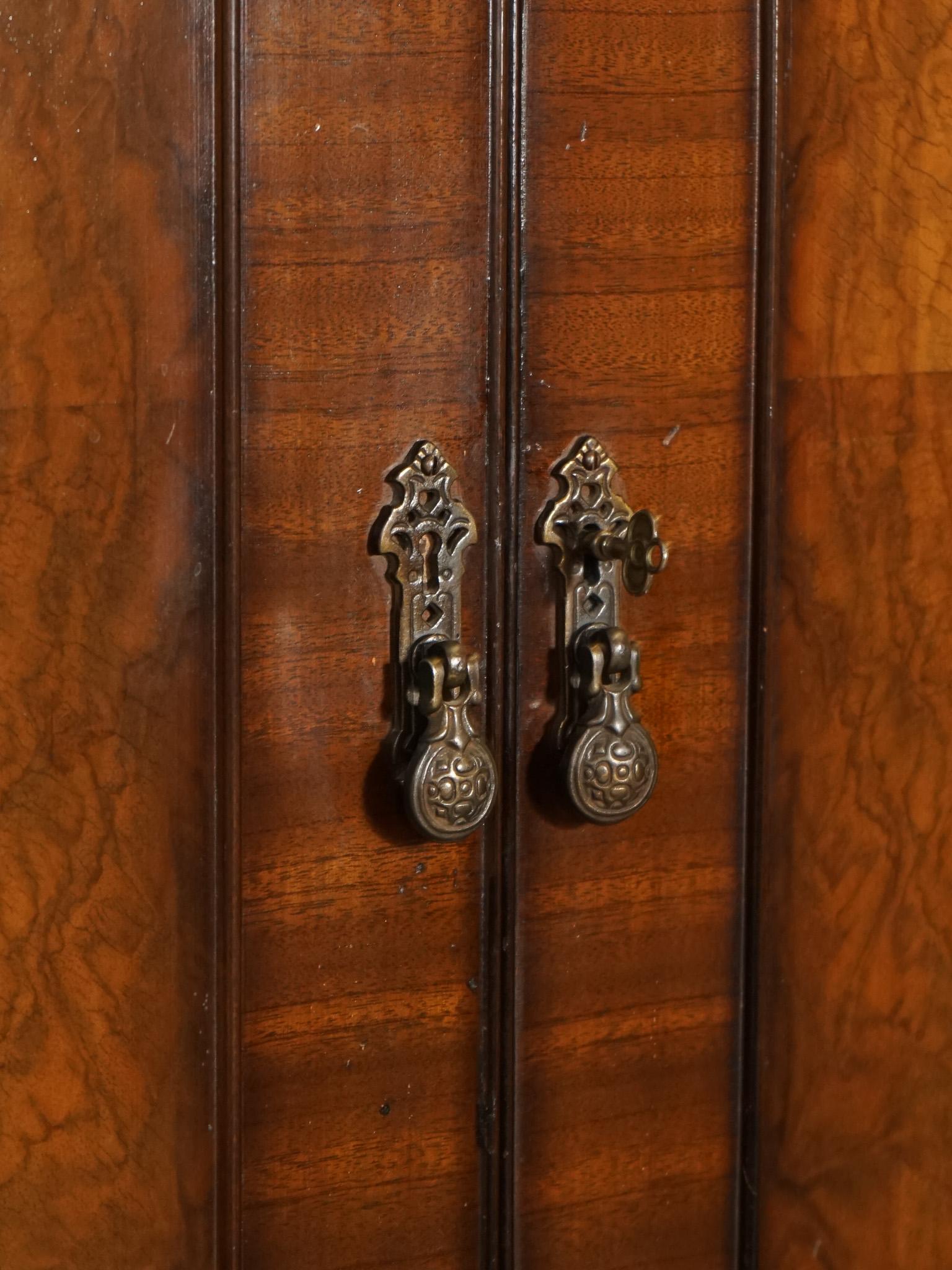 VINTAGE BUTILUX CiRCA 1960'S ART DECO DOME SHAPE BURR WALNUT DOUBLE WARDROBE 2