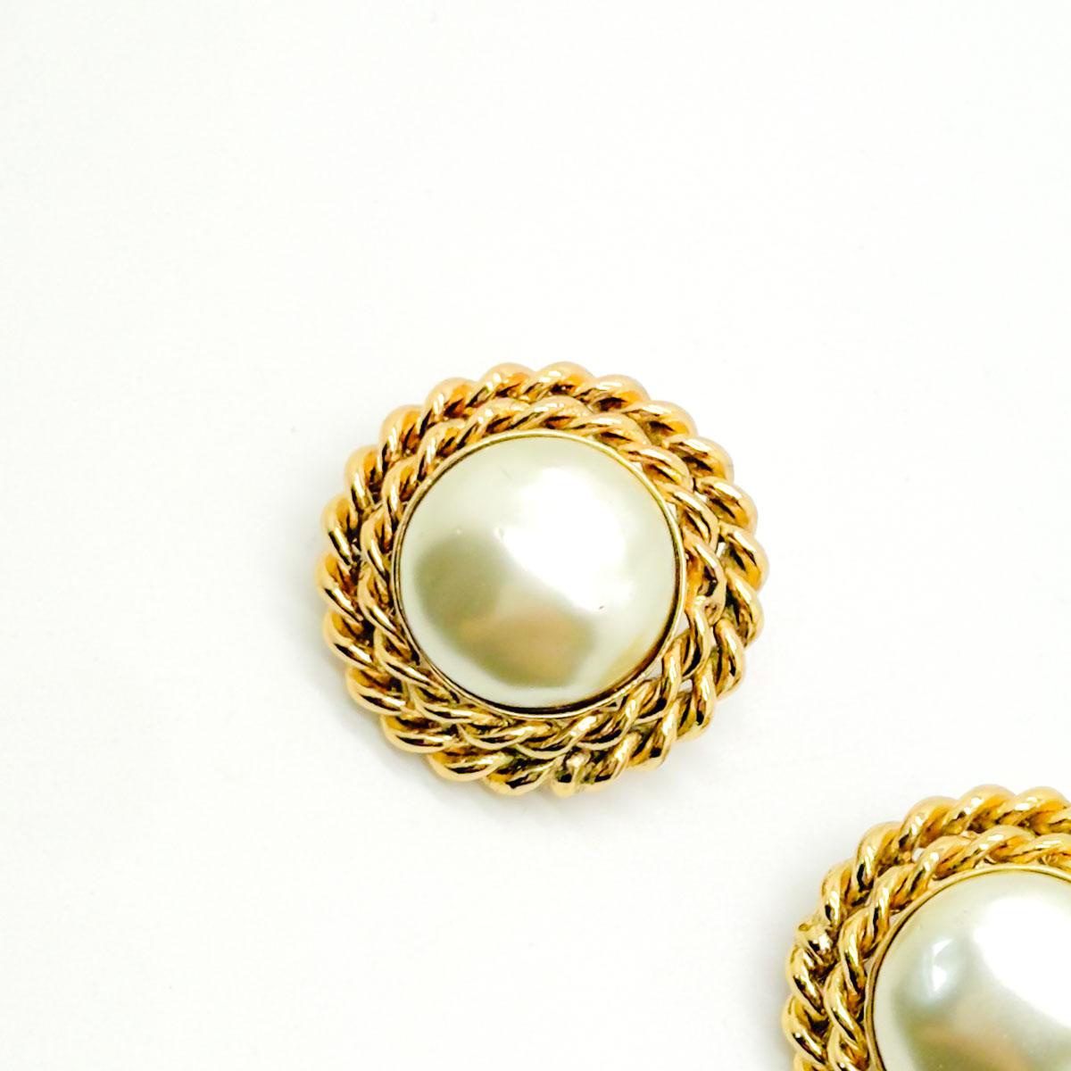 Bizantino Orecchini di perle d'epoca Butler & Wilson anni '80 in vendita