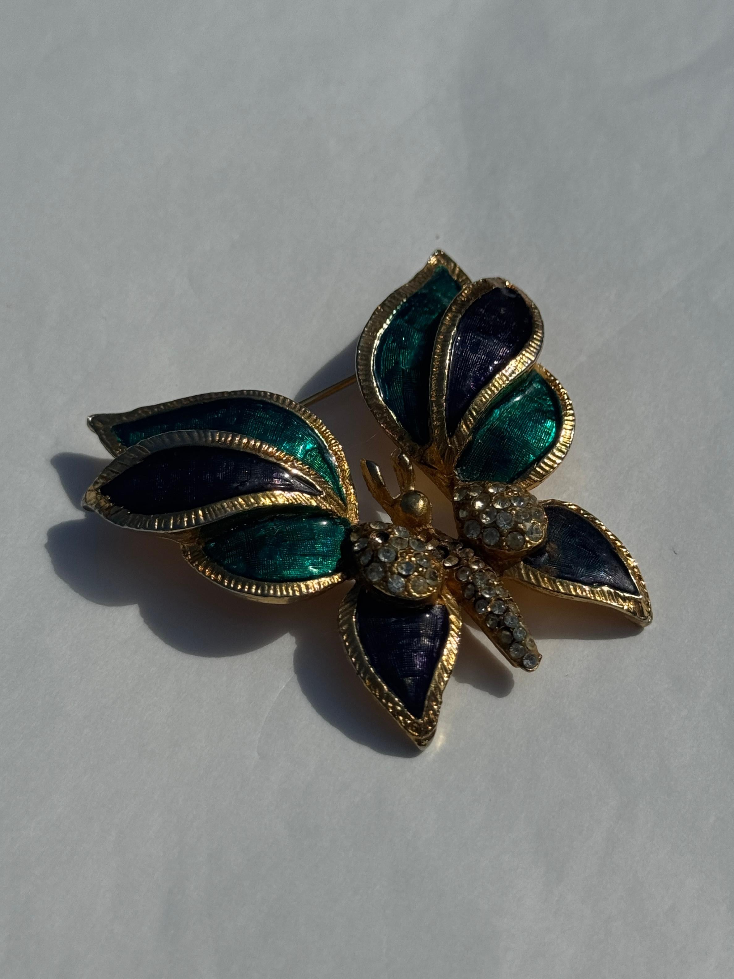 Vintage Butterfly Brooch For Sale 3