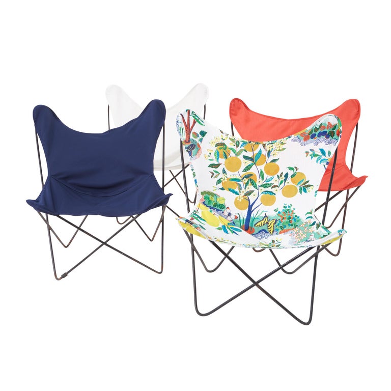 Vintage Butterfly Chair in Navy Fabric with Metal Frame For Sale at 1stdibs