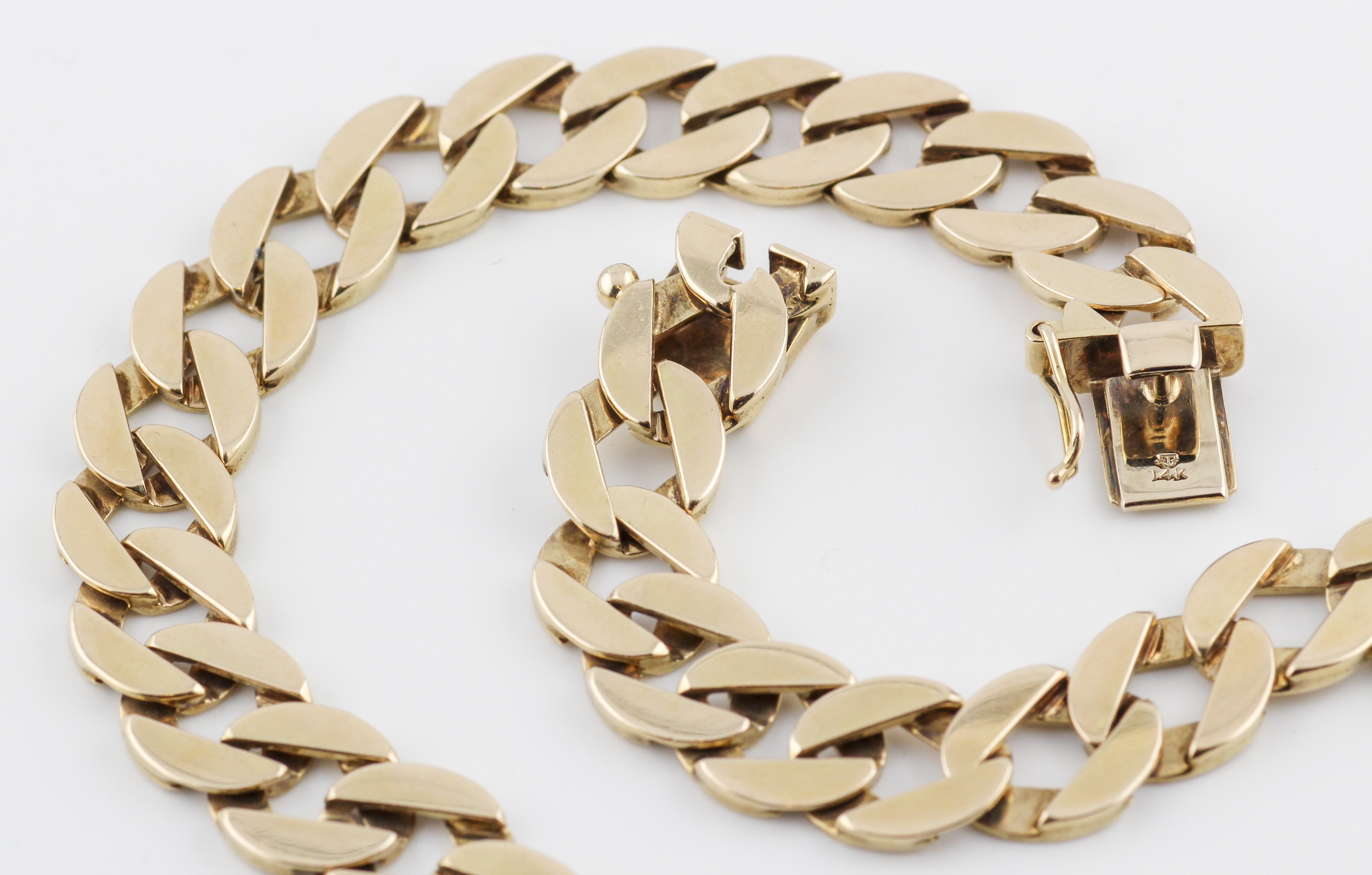 Halskette mit geschwungenen Gliedern, Schmetterling Diamant Rubin Smaragd 14K Gelbgold im Zustand „Gut“ im Angebot in Bellmore, NY