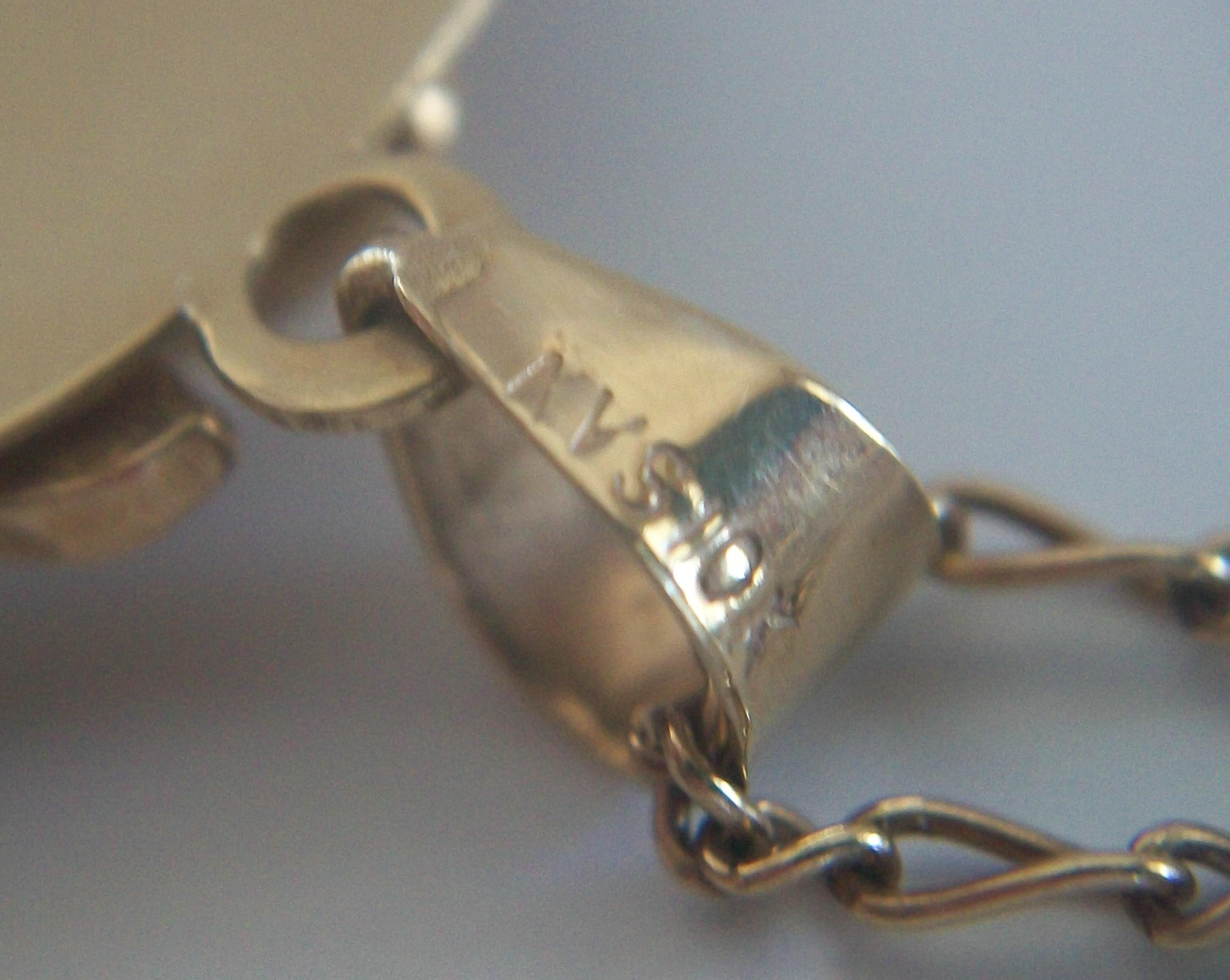 Collier pendentif papillon vintage - or jaune 10K - U.S.A. - Circa 1980's en vente 11