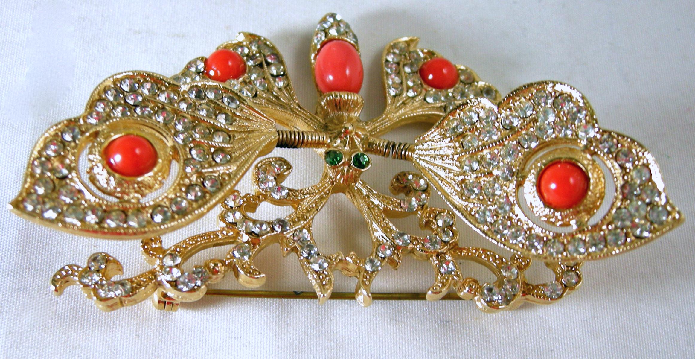 Vintage Butterfly Trembler Brooch In Good Condition In New York, NY