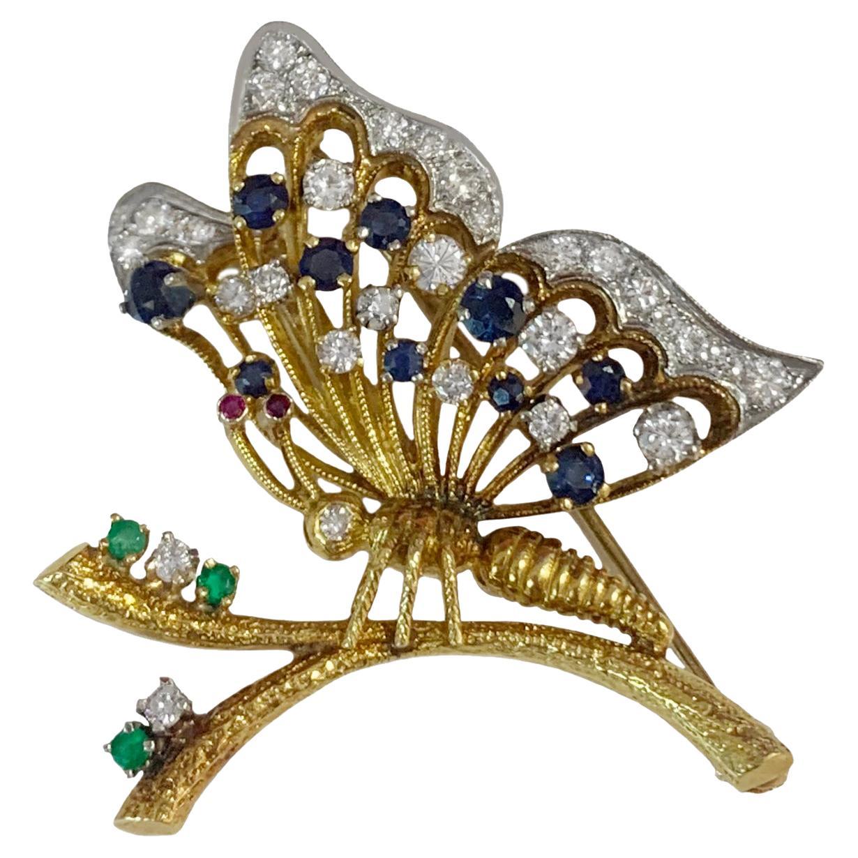 Vintage Butterfly Yellow Gold Brooch with Diamonds For Sale