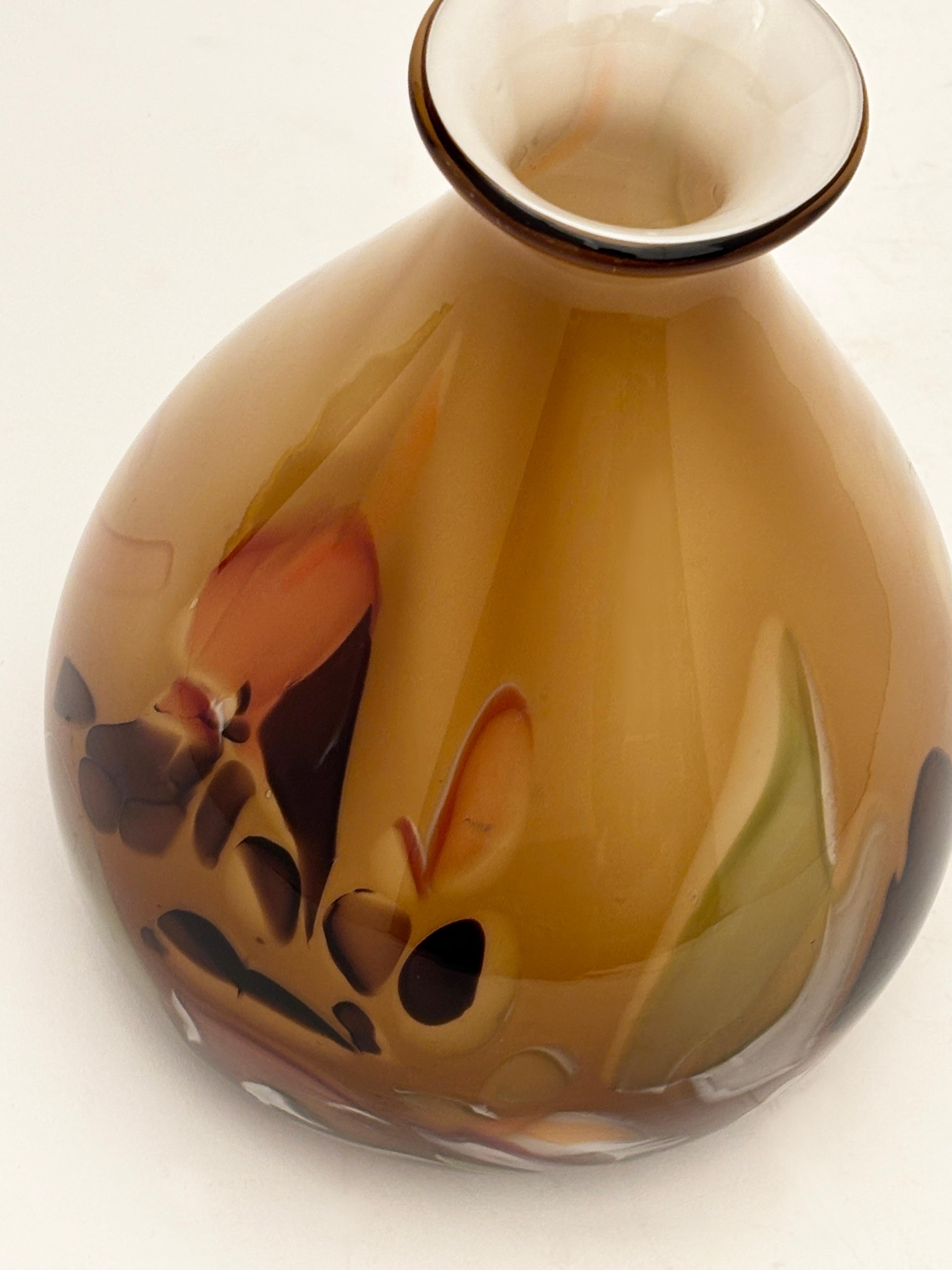 Vaso ovoidale d'epoca soffiato a mano, Makora Krosno, Polonia in vendita 2