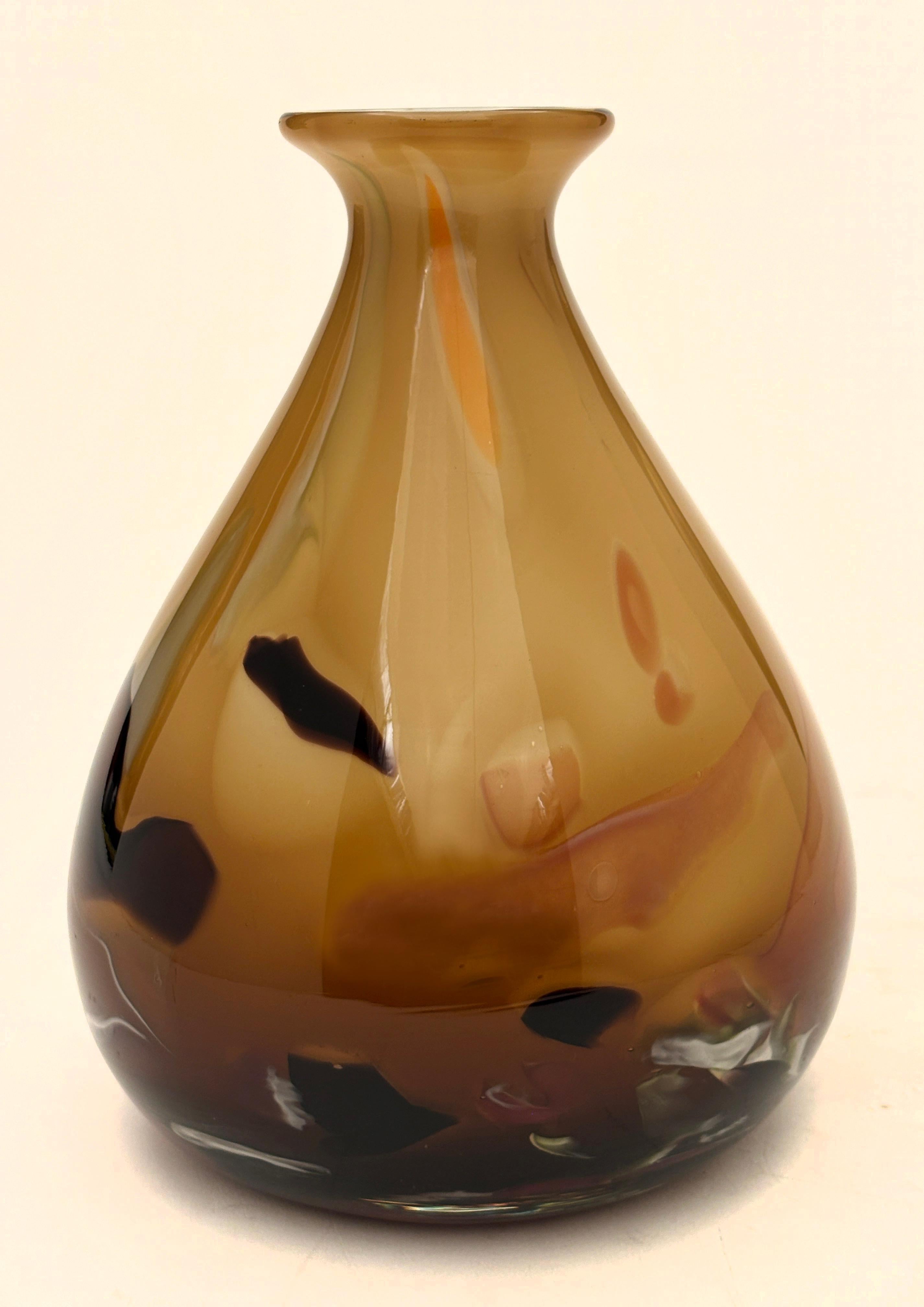 Fatto a mano Vaso ovoidale d'epoca soffiato a mano, Makora Krosno, Polonia in vendita