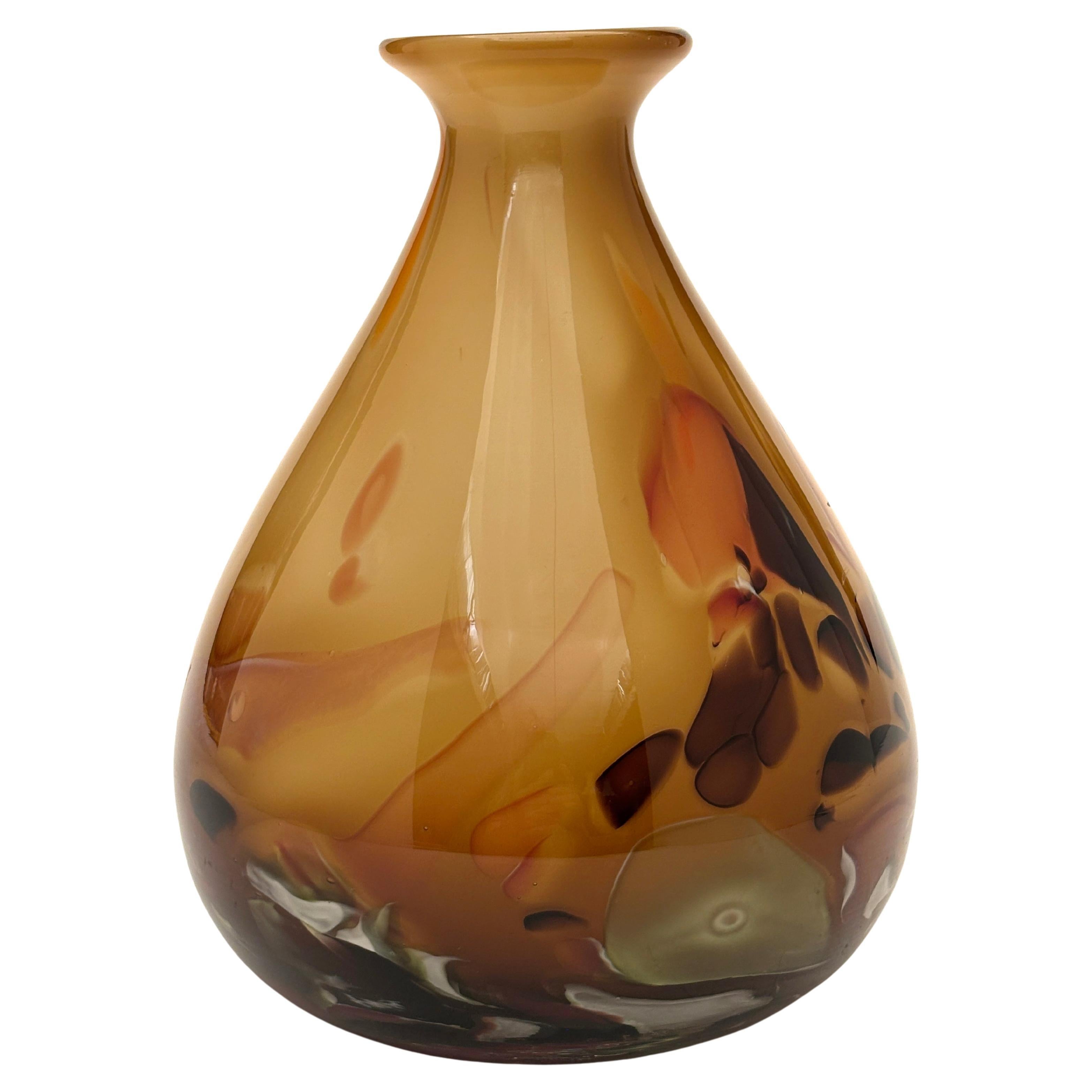 Vaso ovoidale d
epoca soffiato a mano, Makora Krosno, Polonia in vendita