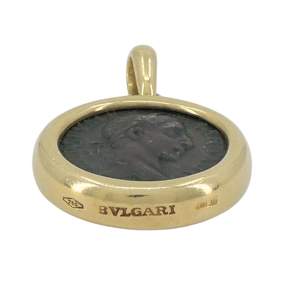 Ciondolo Bvlgari d'epoca in oro 18k Moneta Antica Bulgari In condizioni buone in vendita a Beverly Hills, CA