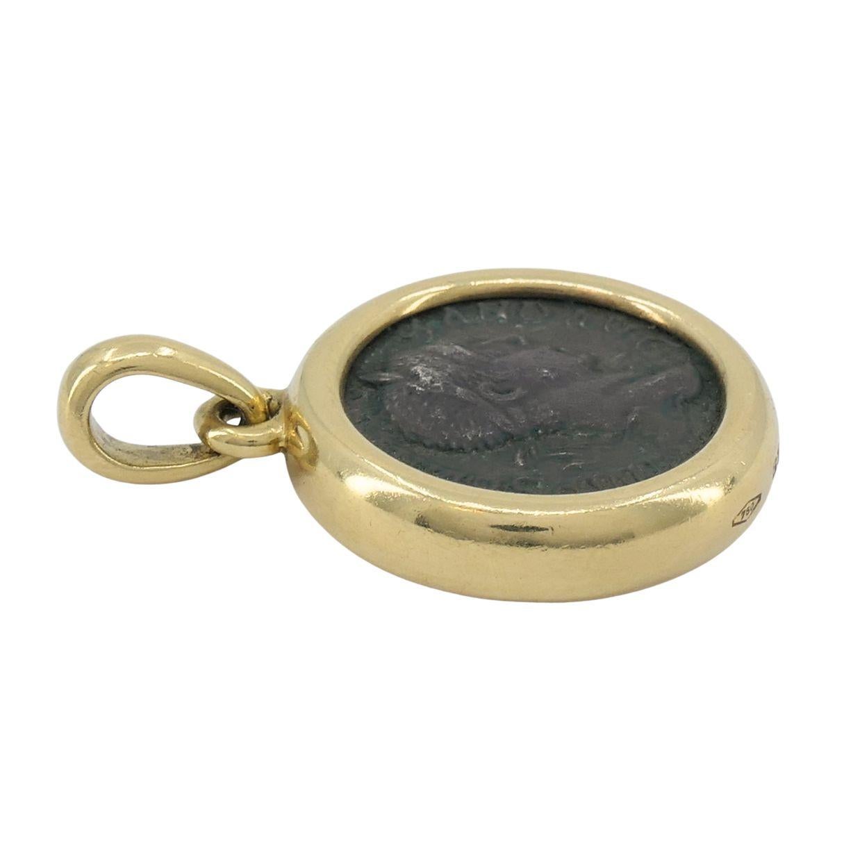 Ciondolo Bvlgari d'epoca in oro 18k Moneta Antica Bulgari in vendita 4