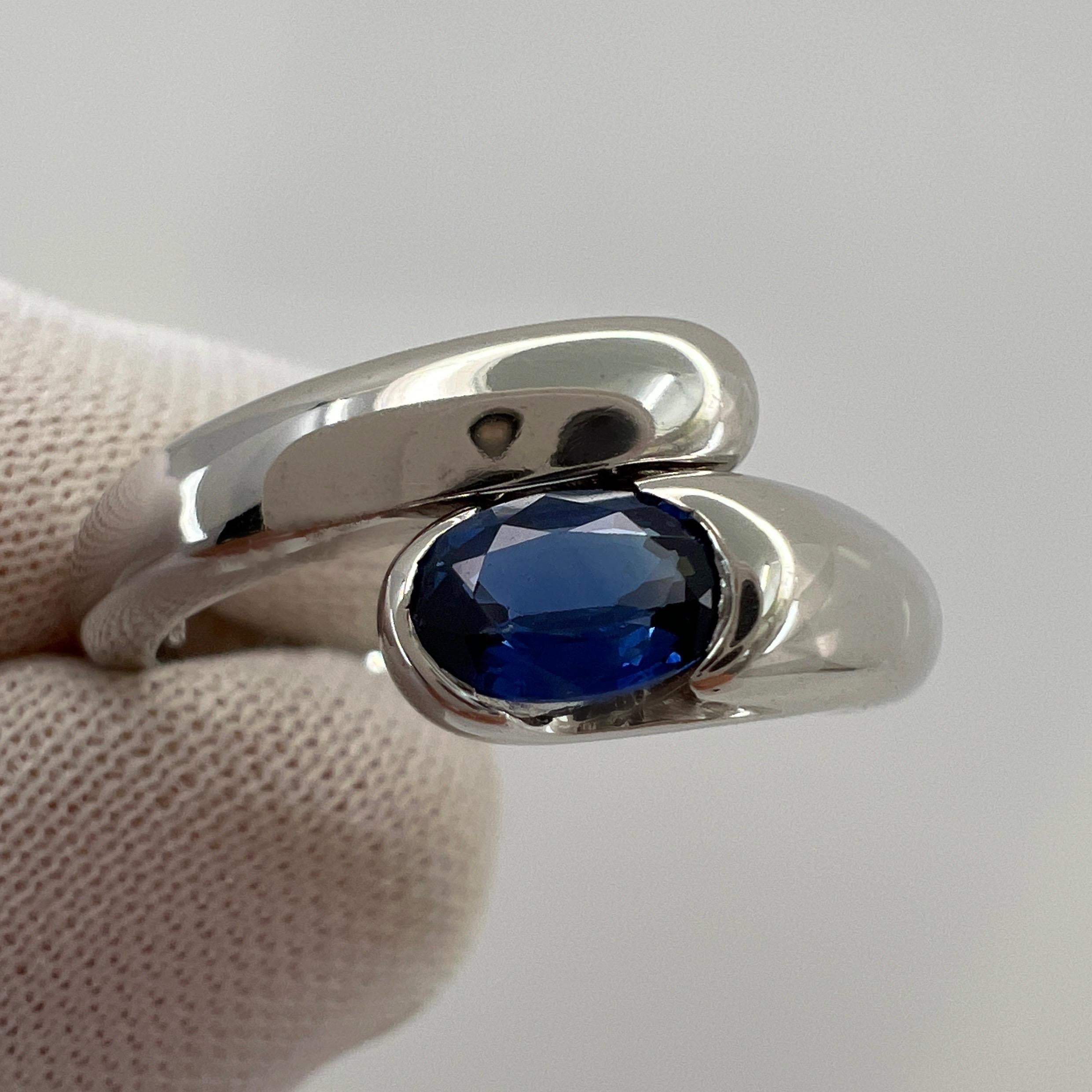 Vintage Bvlgari Astrea Vivid Blue Sapphire Oval Cut 18k White Gold Bypass Ring For Sale 4