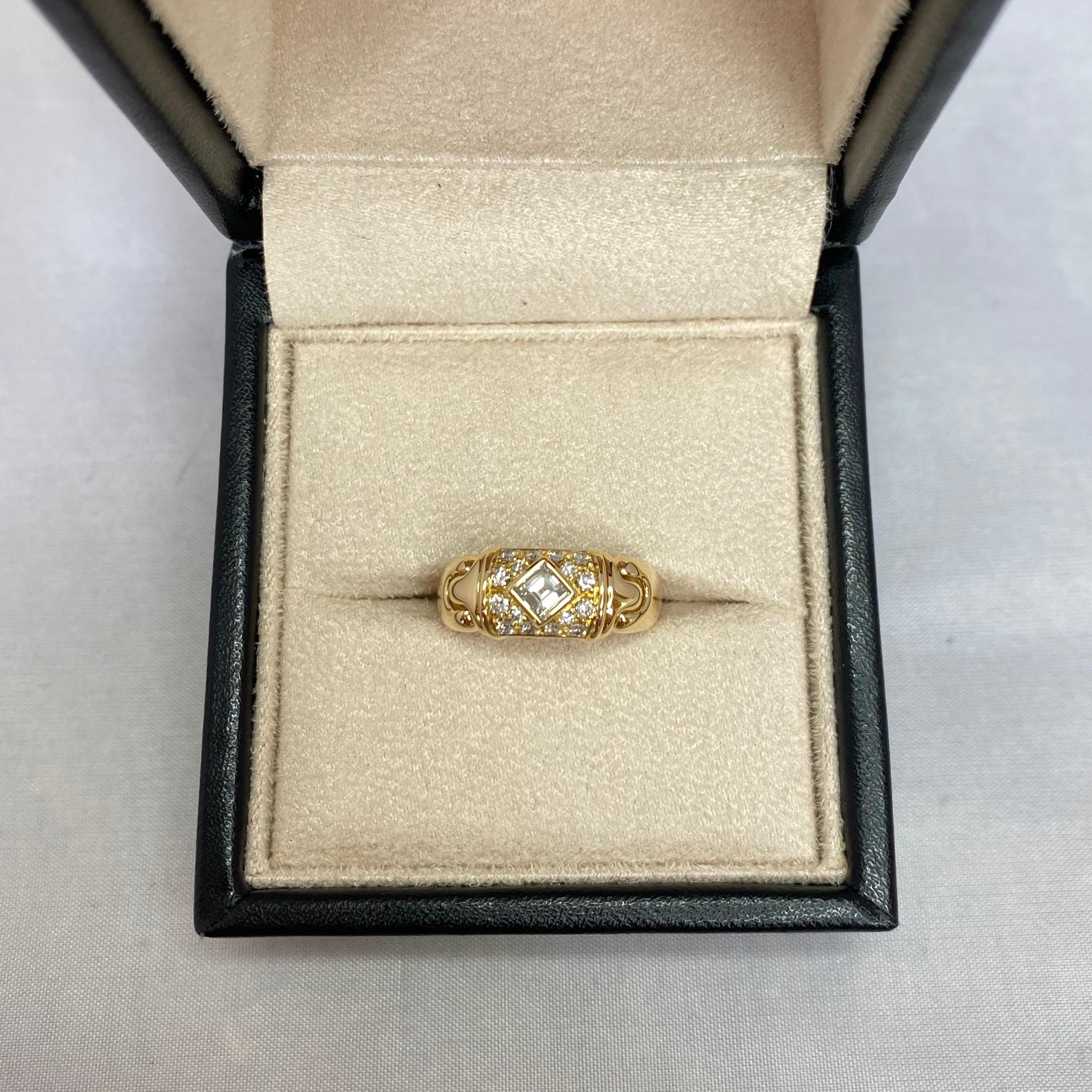 Vintage Bvlgari Bulgari Parentesi Square and Round Diamond 18k Yellow Gold Ring In Excellent Condition In Birmingham, GB