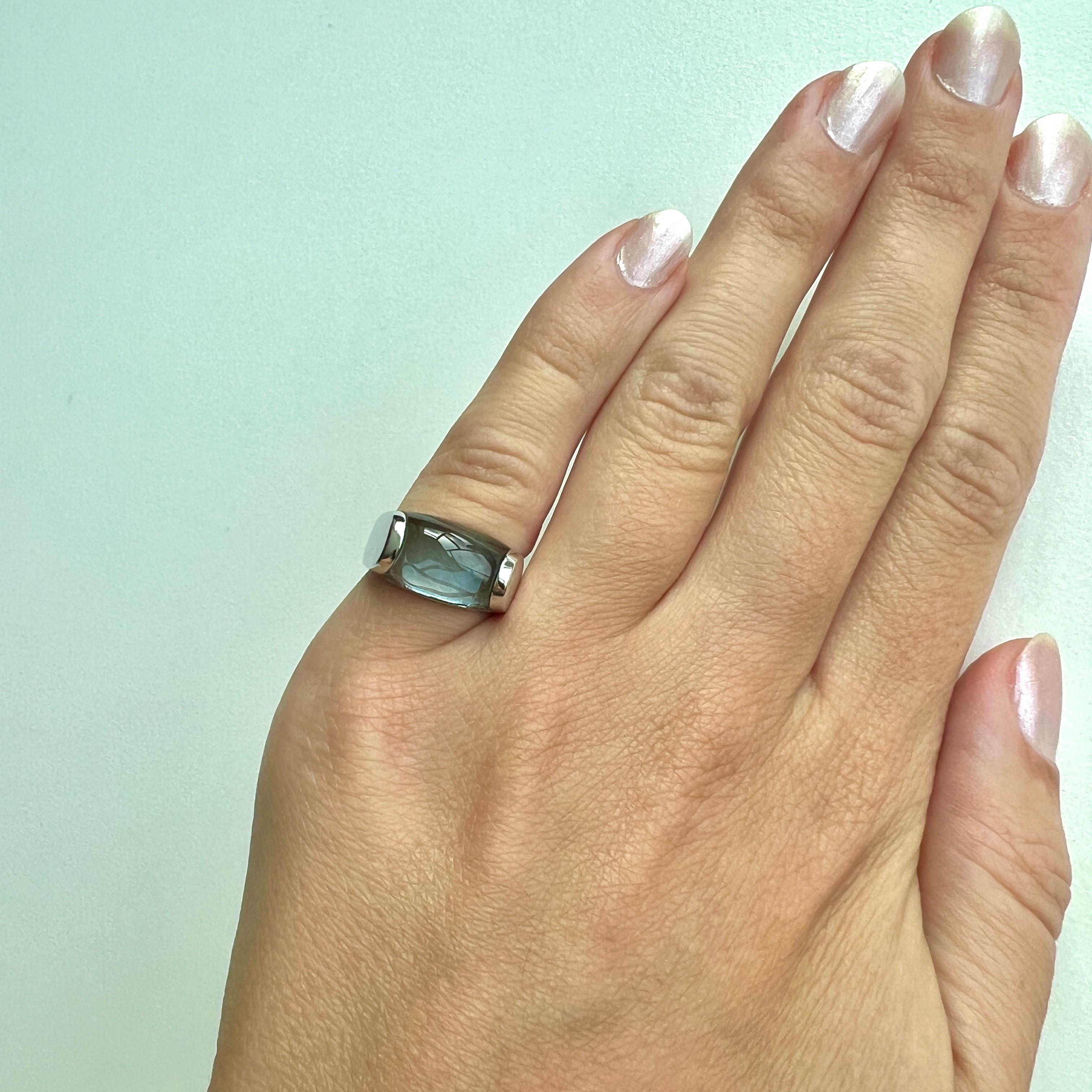 Vintage Bvlgari Bulgari Tronchetto 18 Karat Weißgold Blauer Topas Ring mit Schachtel 10