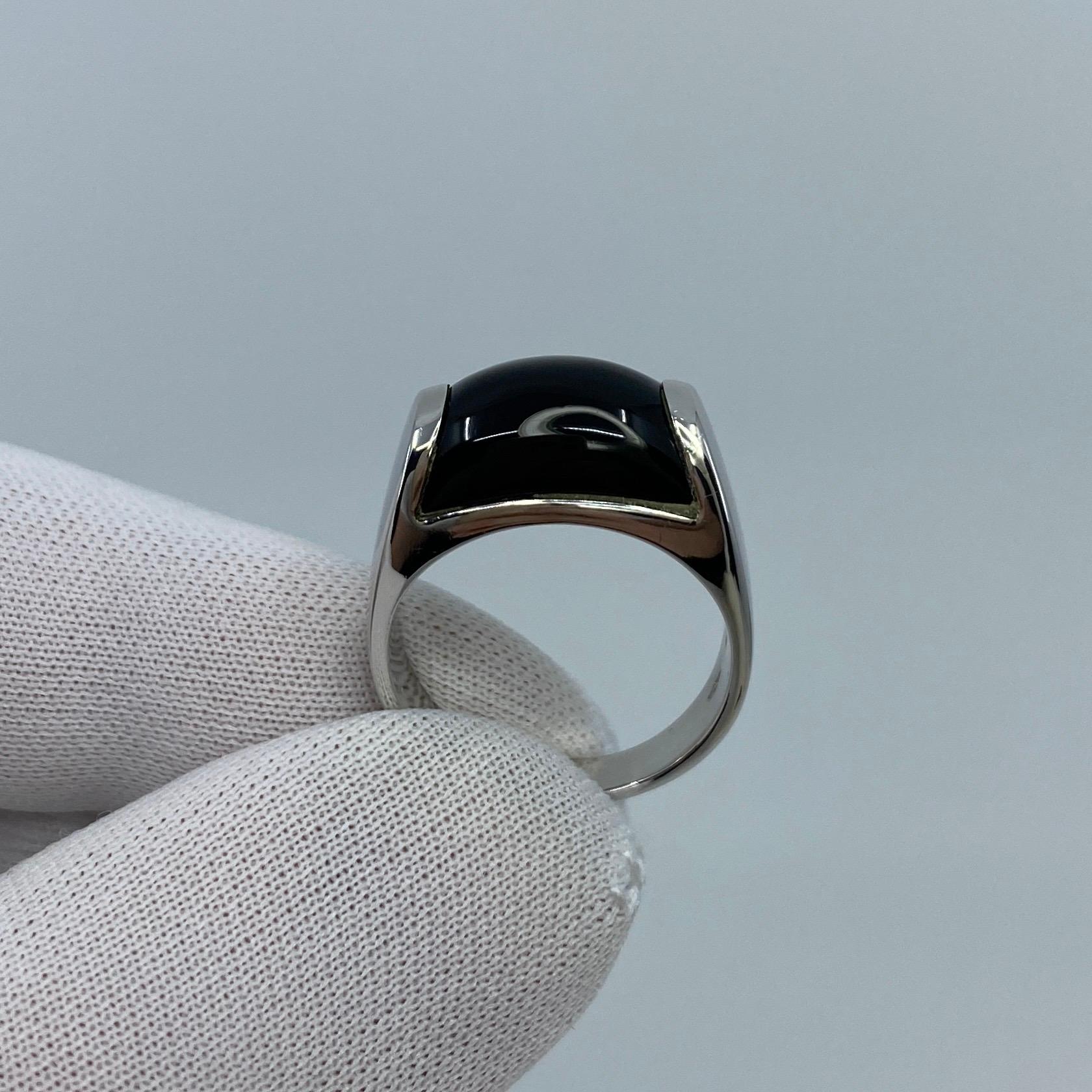 Vintage Bvlgari Bulgari Tronchetto Ring aus 18 Karat Weißgold mit Schachtel aus schwarzem Onyx (Cabochon)