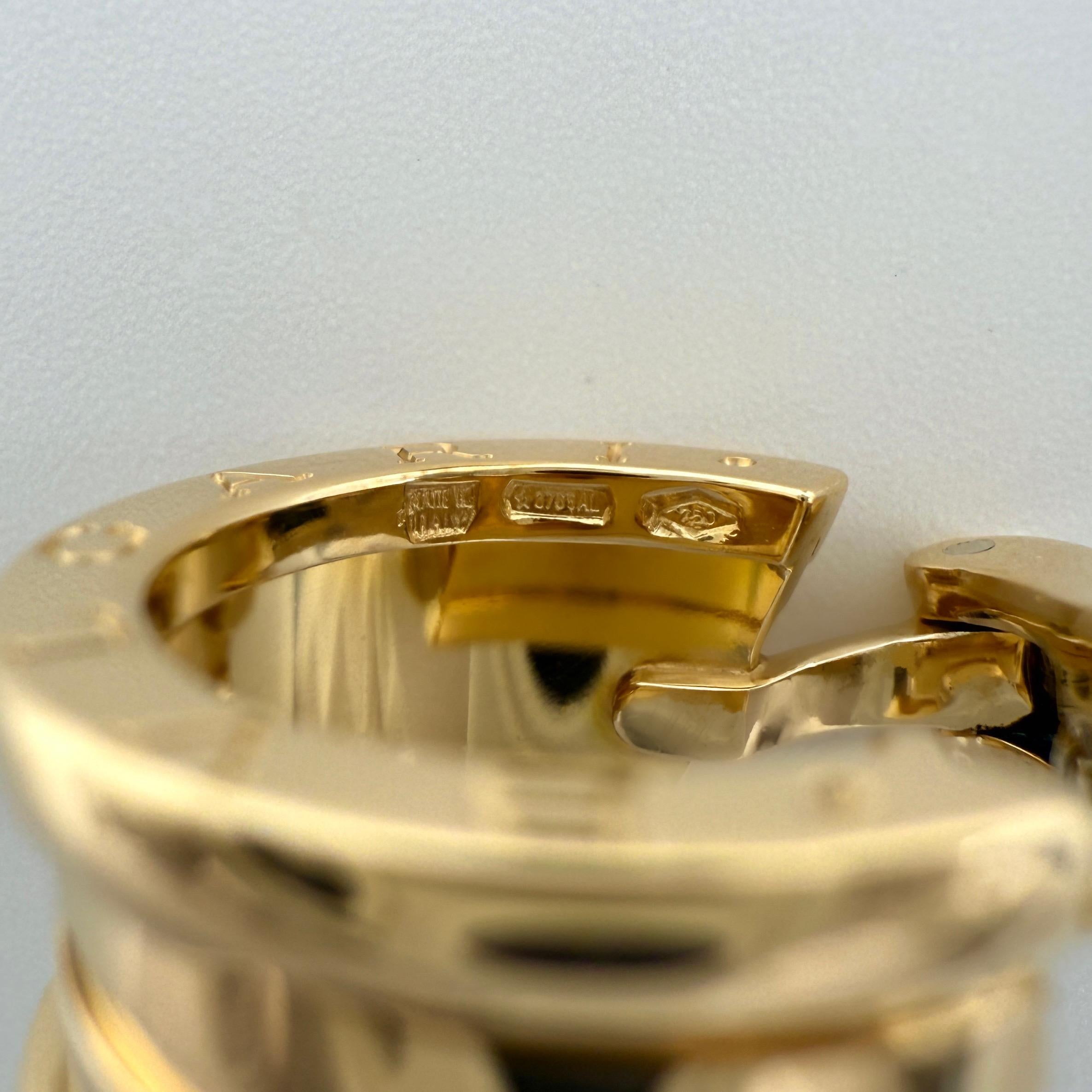 Vintage Bvlgari B.Zero1 Pendientes de aro de oro amarillo de 18 quilates con caja en venta 1