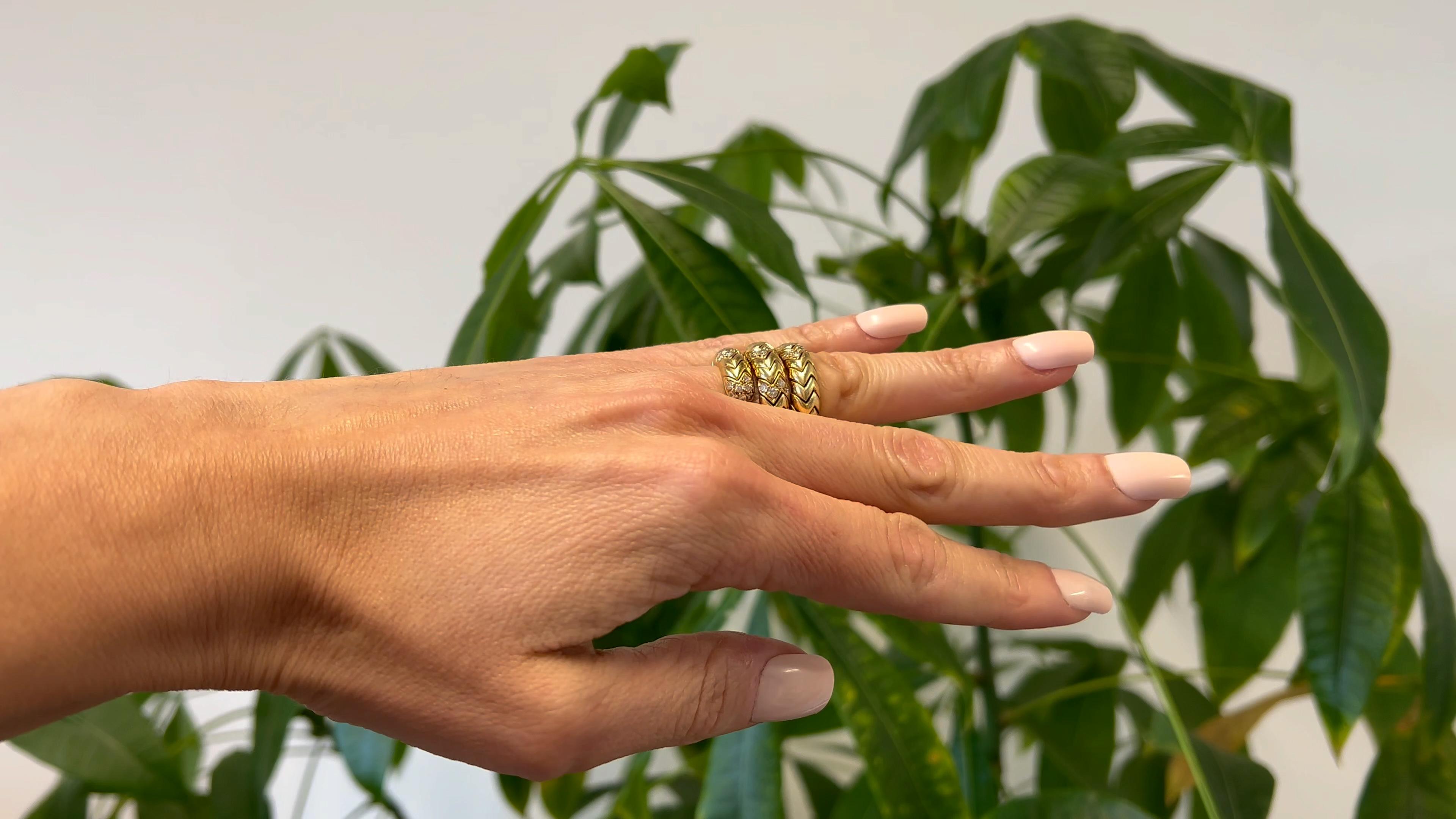 Vintage Bvlgari Diamant 18k Gelbgold Spiga Wrap Ring im Zustand „Gut“ in Beverly Hills, CA