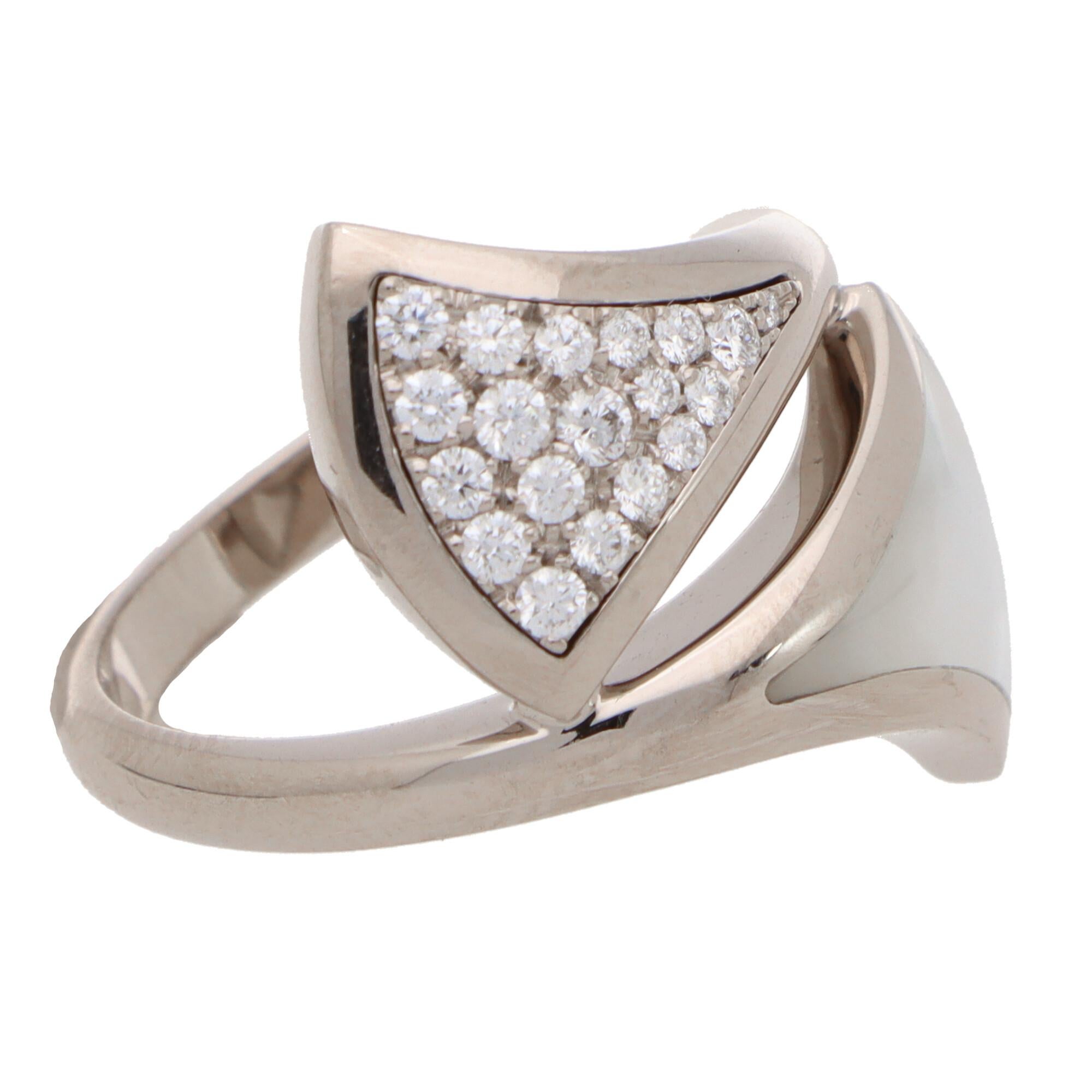 Modern Vintage Bvlgari Mother-of-Pearl and Diamond 'Divas Dream' Ring in White Gold