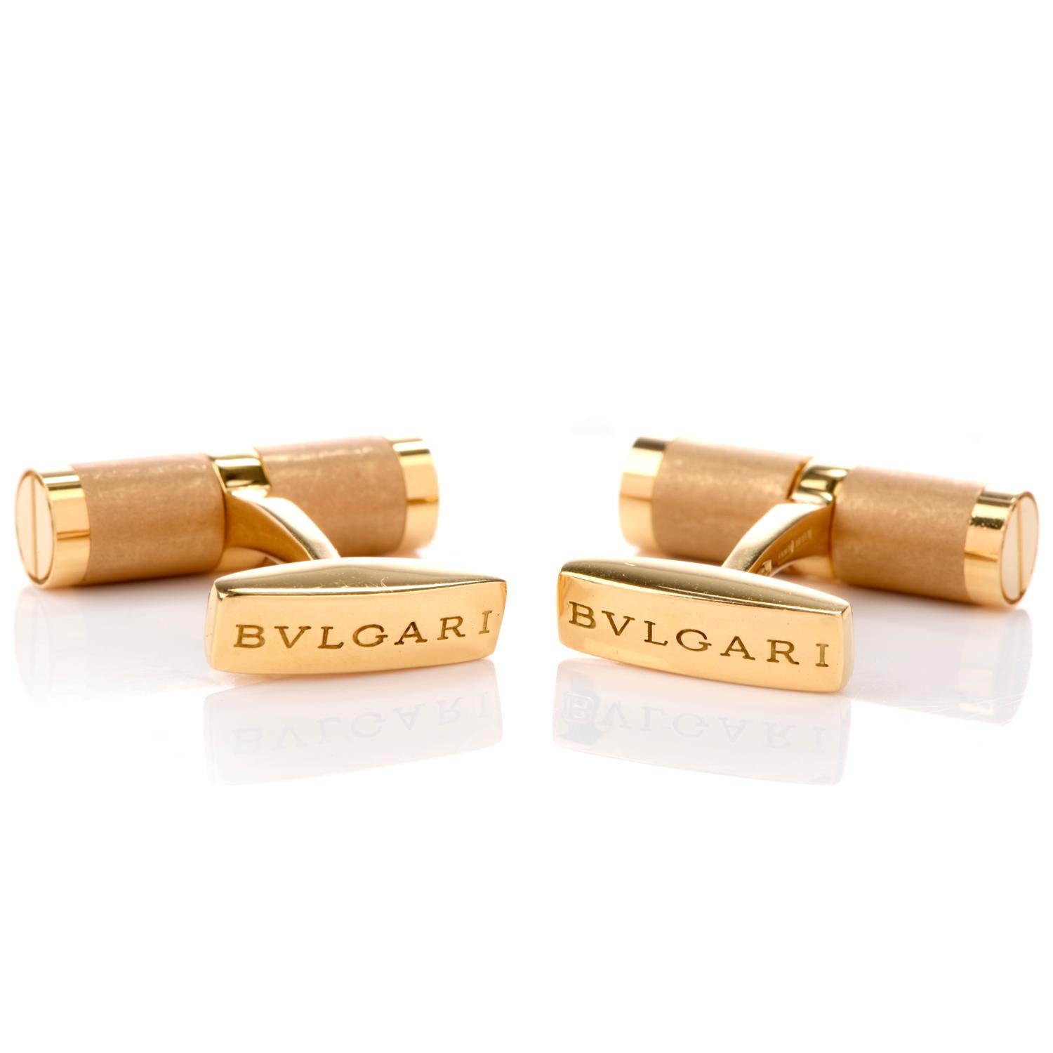 These collectable no longer in production Bvlgari cufflinks were inspired in a Dowel and Screw motif and crafted in 18 Karat gold.

An alternating satin and high polish finish adorn the pattern.

Measure appx. 6.26mm x 20.95mm.
Stamped Bvlgari, 750
