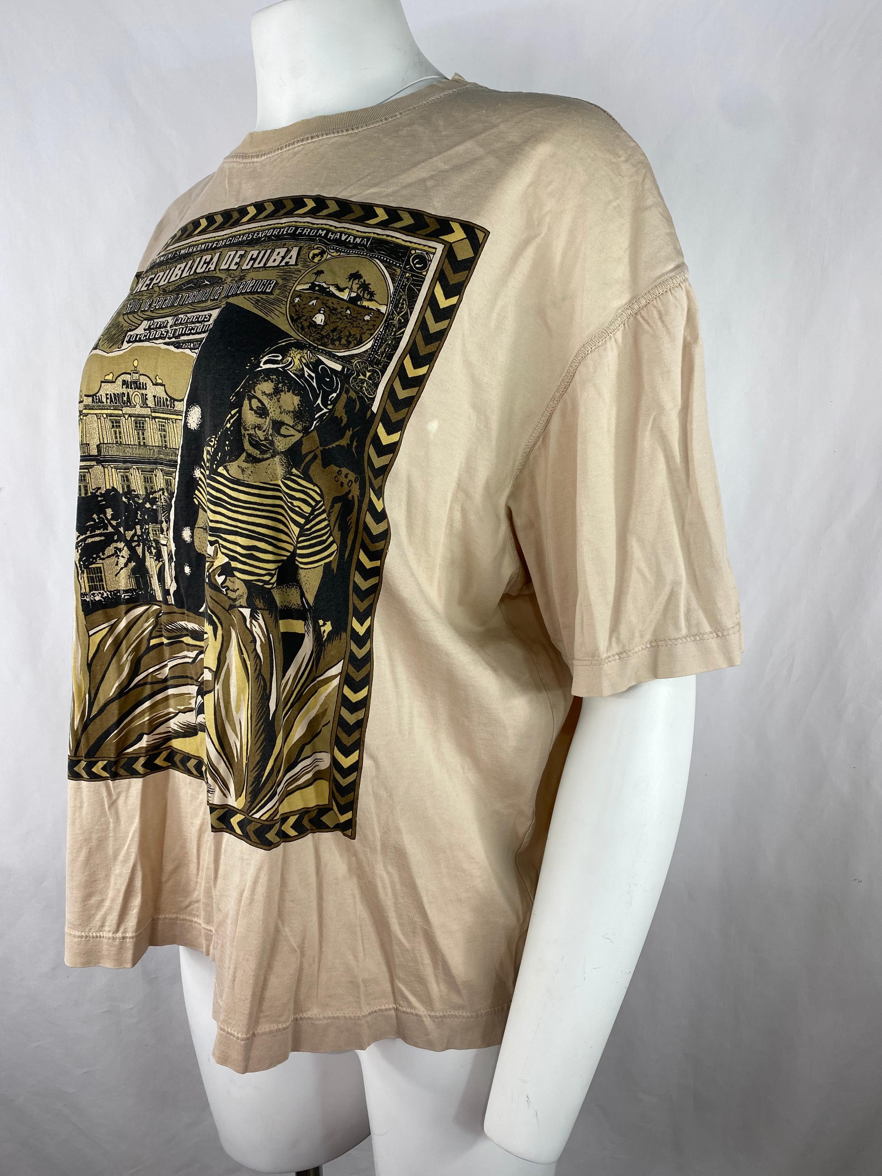 Vintage Byblos Beige Graphic T-shirt, Size Medium In Excellent Condition In Beverly Hills, CA
