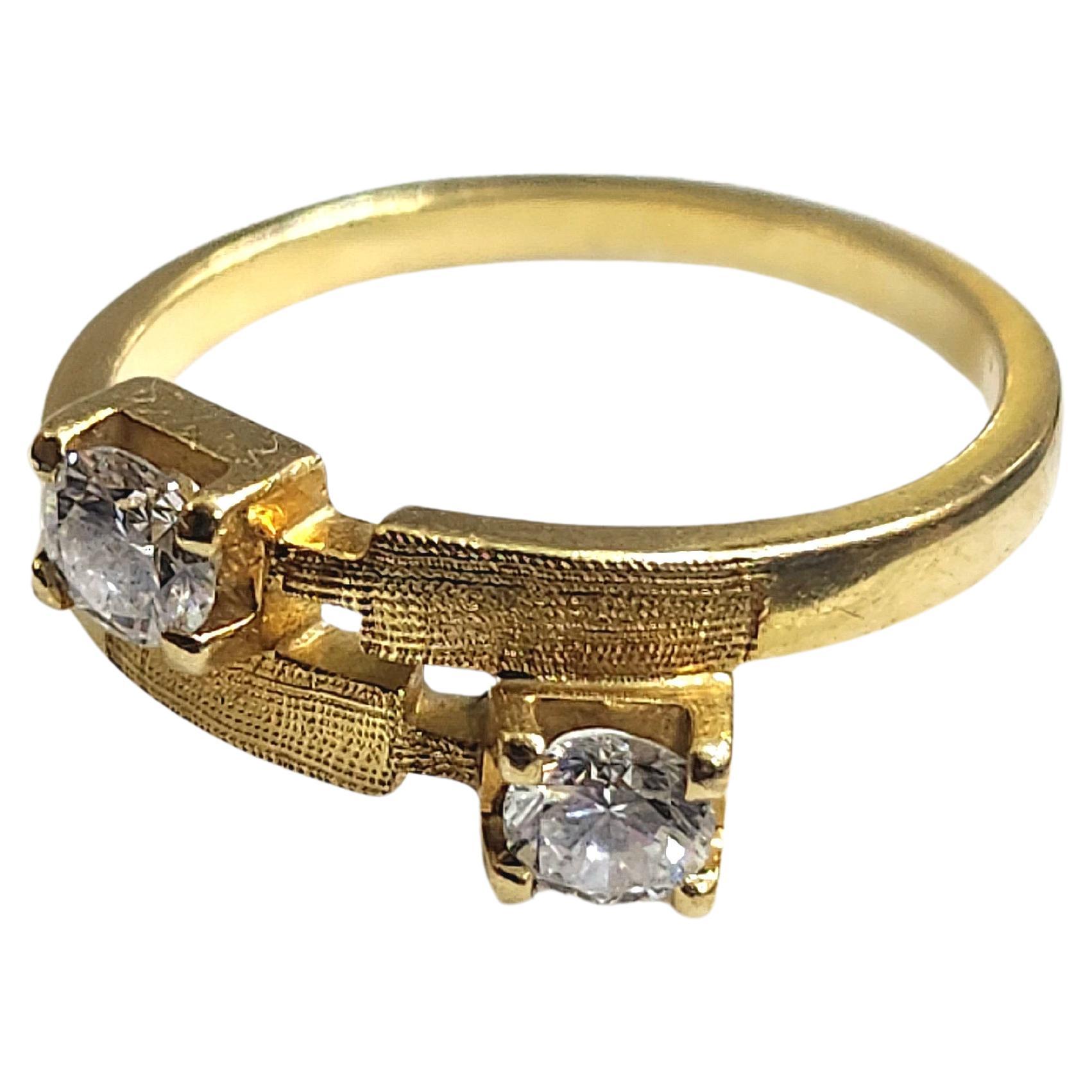 Women's Vintage ByPass Brilliant Cut Diamond Gold Ring For Sale