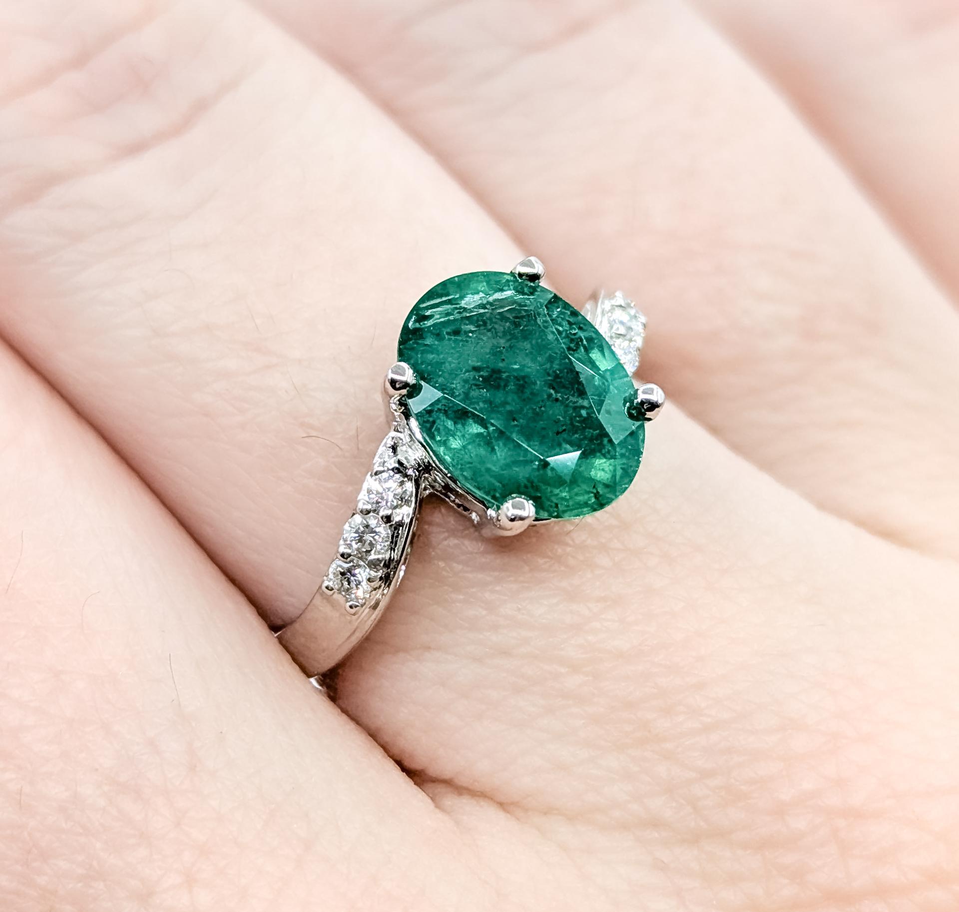 Vintage Bypass Smaragd & Diamant Ring in 18k im Zustand „Hervorragend“ im Angebot in Bloomington, MN