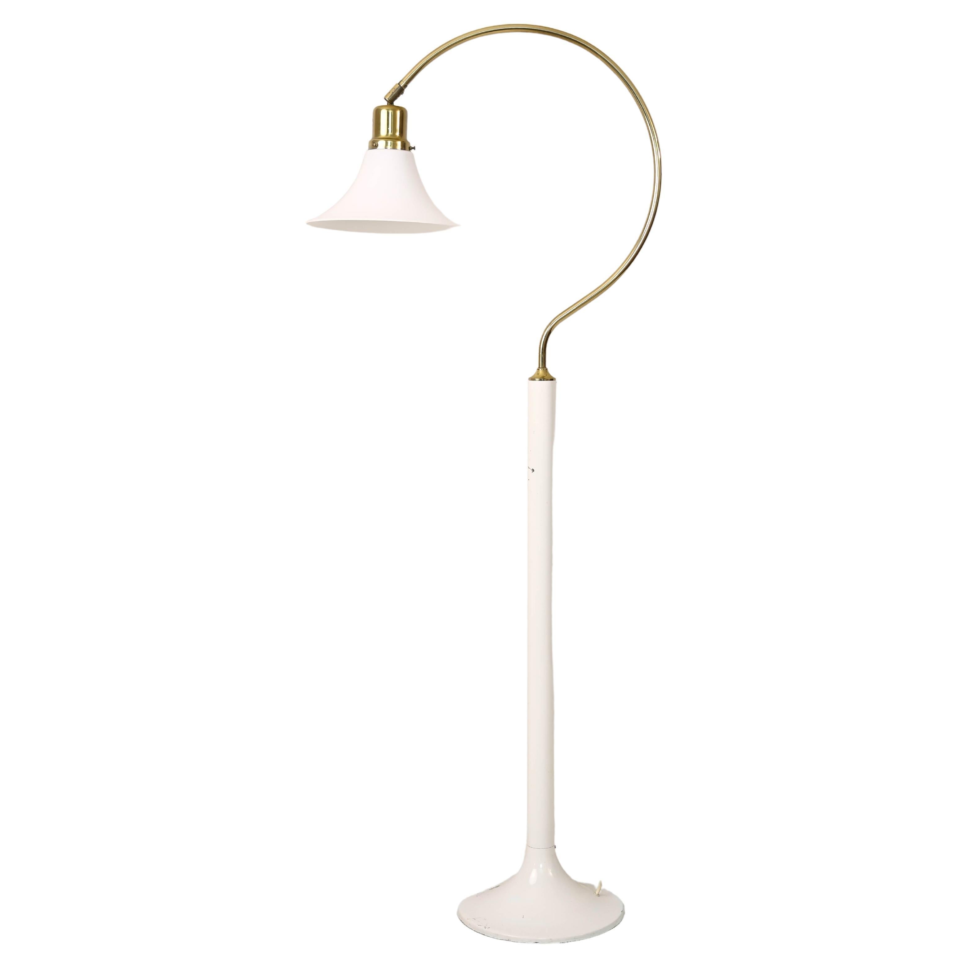 Lampe vintage en forme de C en vente