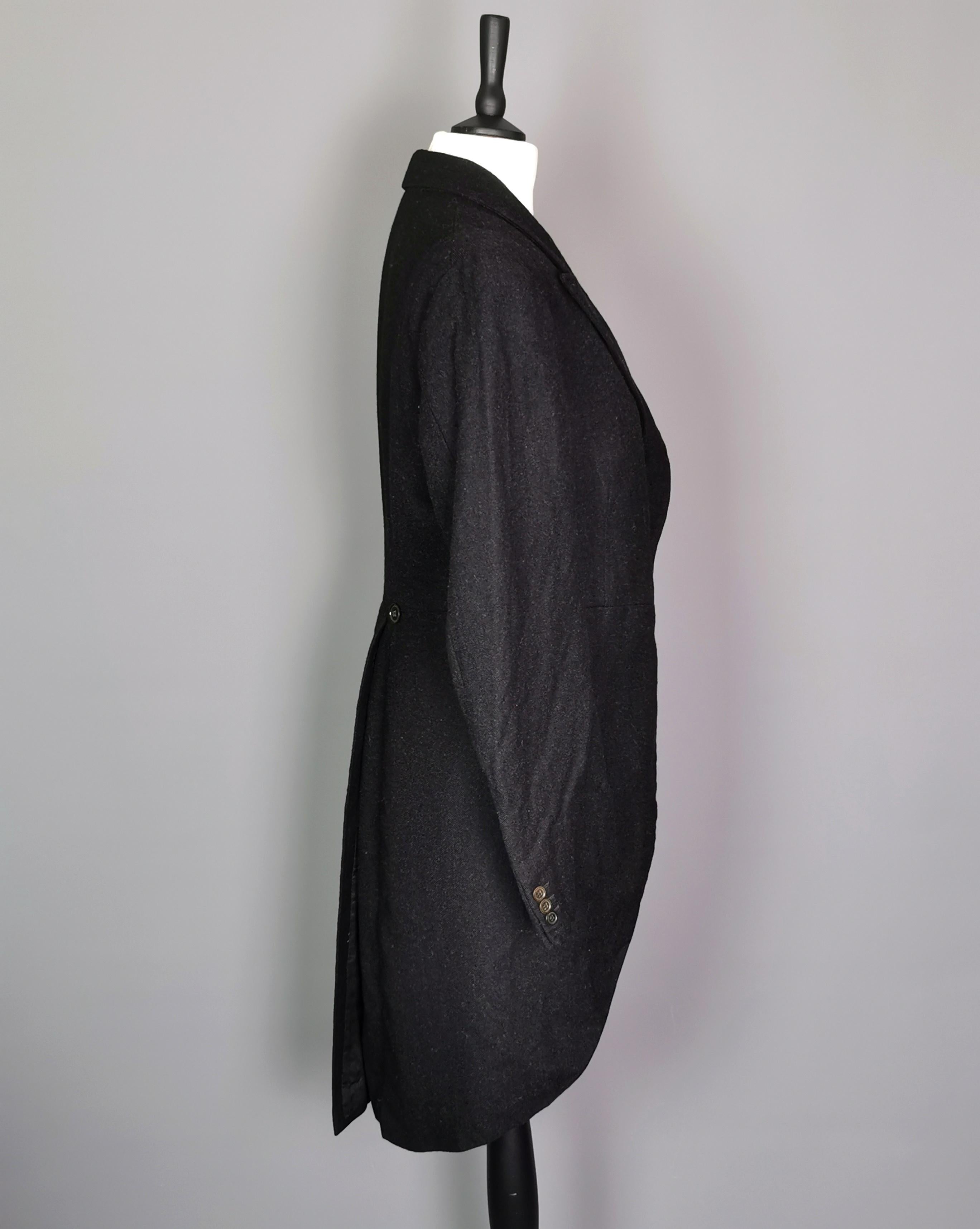 Men's Vintage c1940s Mens Black wool tailcoat 