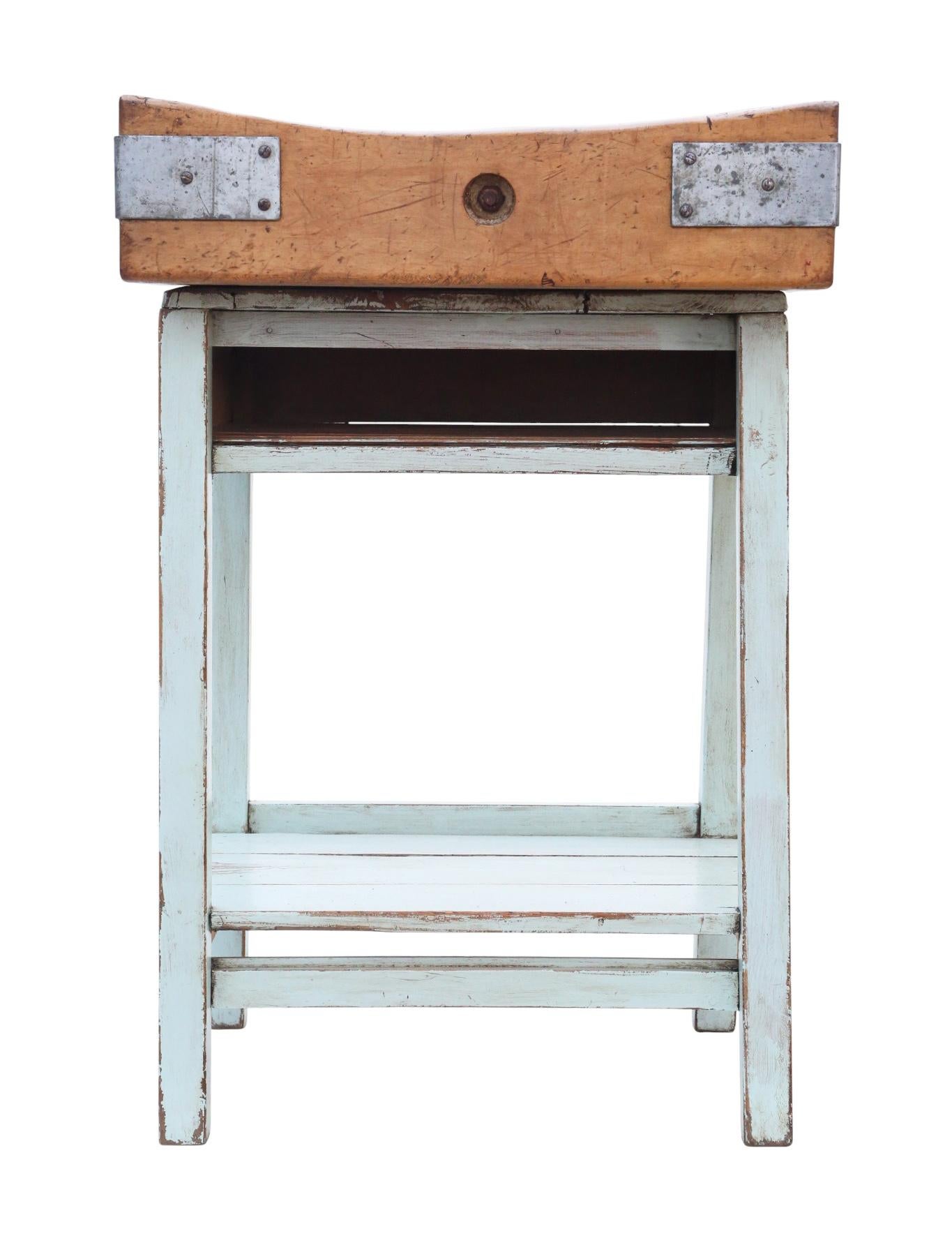 Country Vintage c.1950 Butcher's Block on Stand - Quality Kitchen Side / Work Table en vente