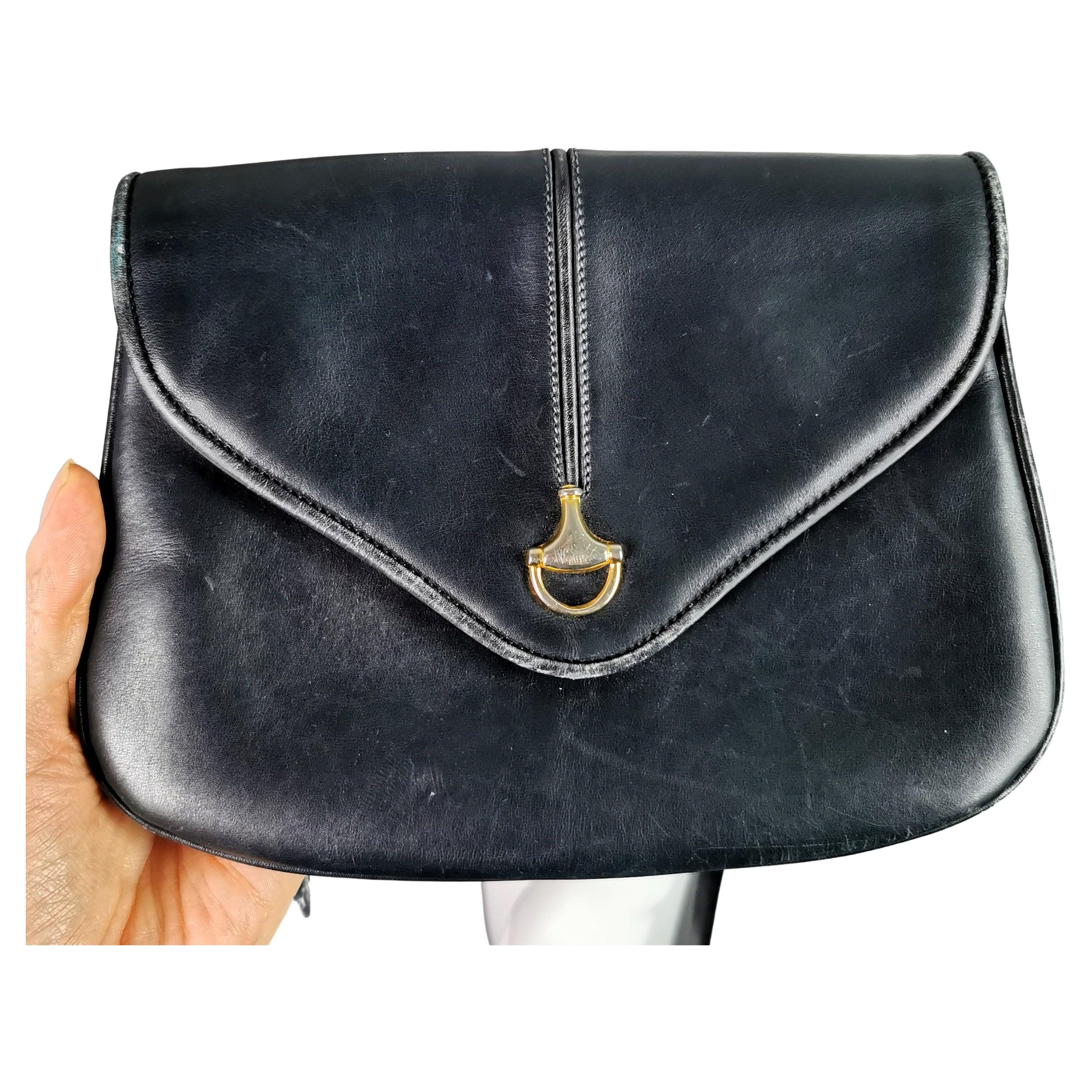 Vintage c1960s Gucci navy leather handbag, Shoulder bag  For Sale