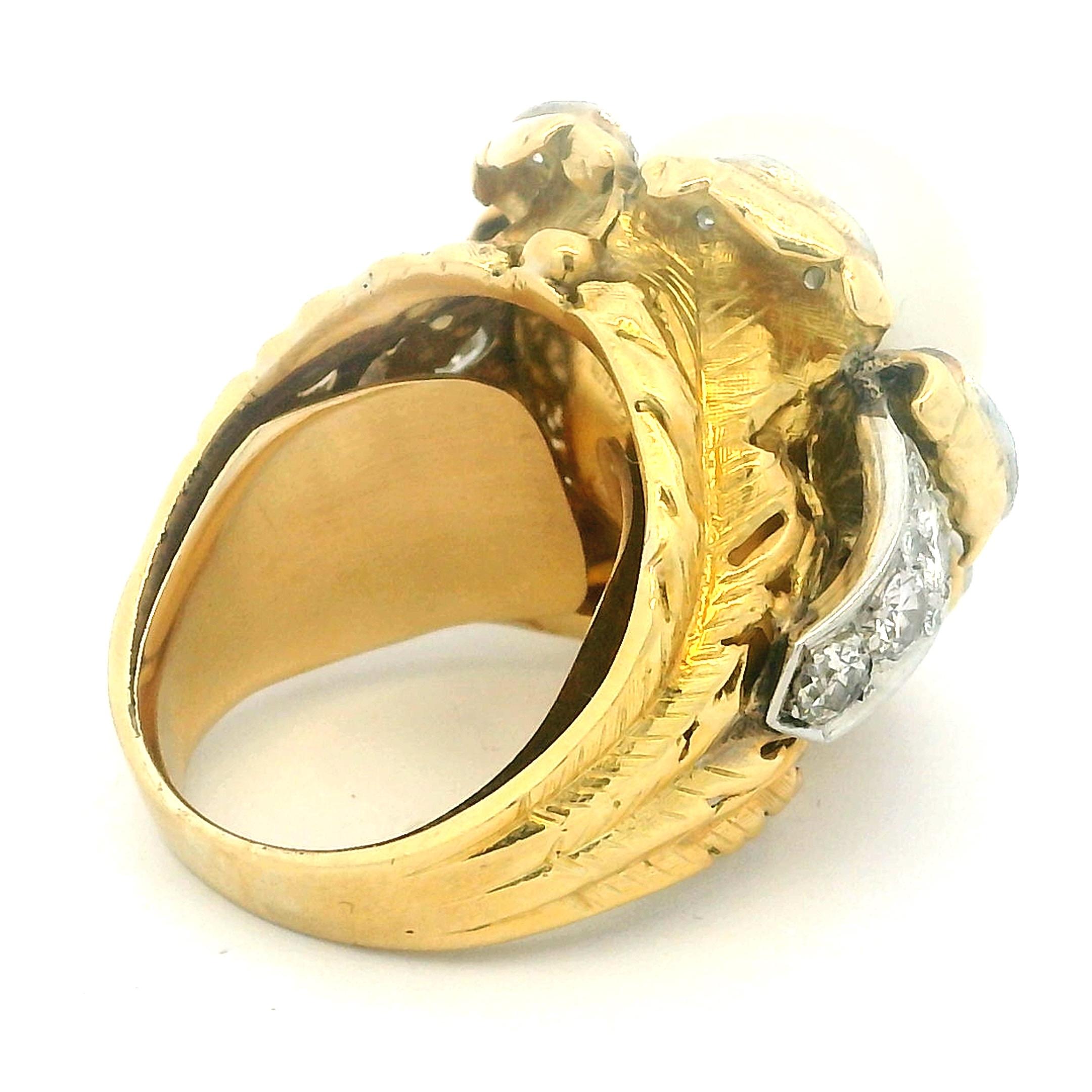 Vintage c.1970 Anello da cocktail con perle dei mari del sud e diamanti in oro 18 carati, 2,20 carati In condizioni ottime in vendita a Miami, FL