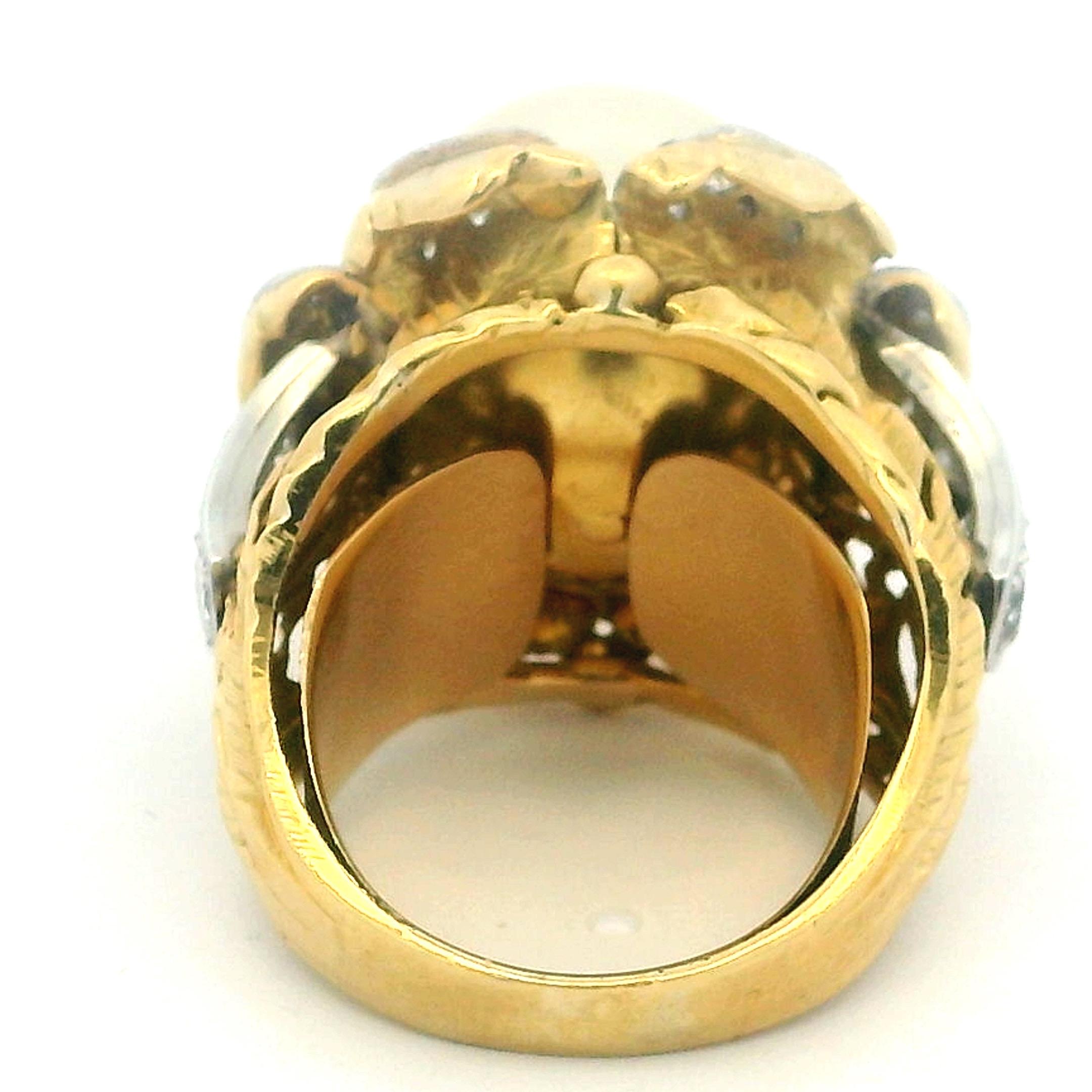 da uomo o donna Vintage c.1970 Anello da cocktail con perle dei mari del sud e diamanti in oro 18 carati, 2,20 carati in vendita
