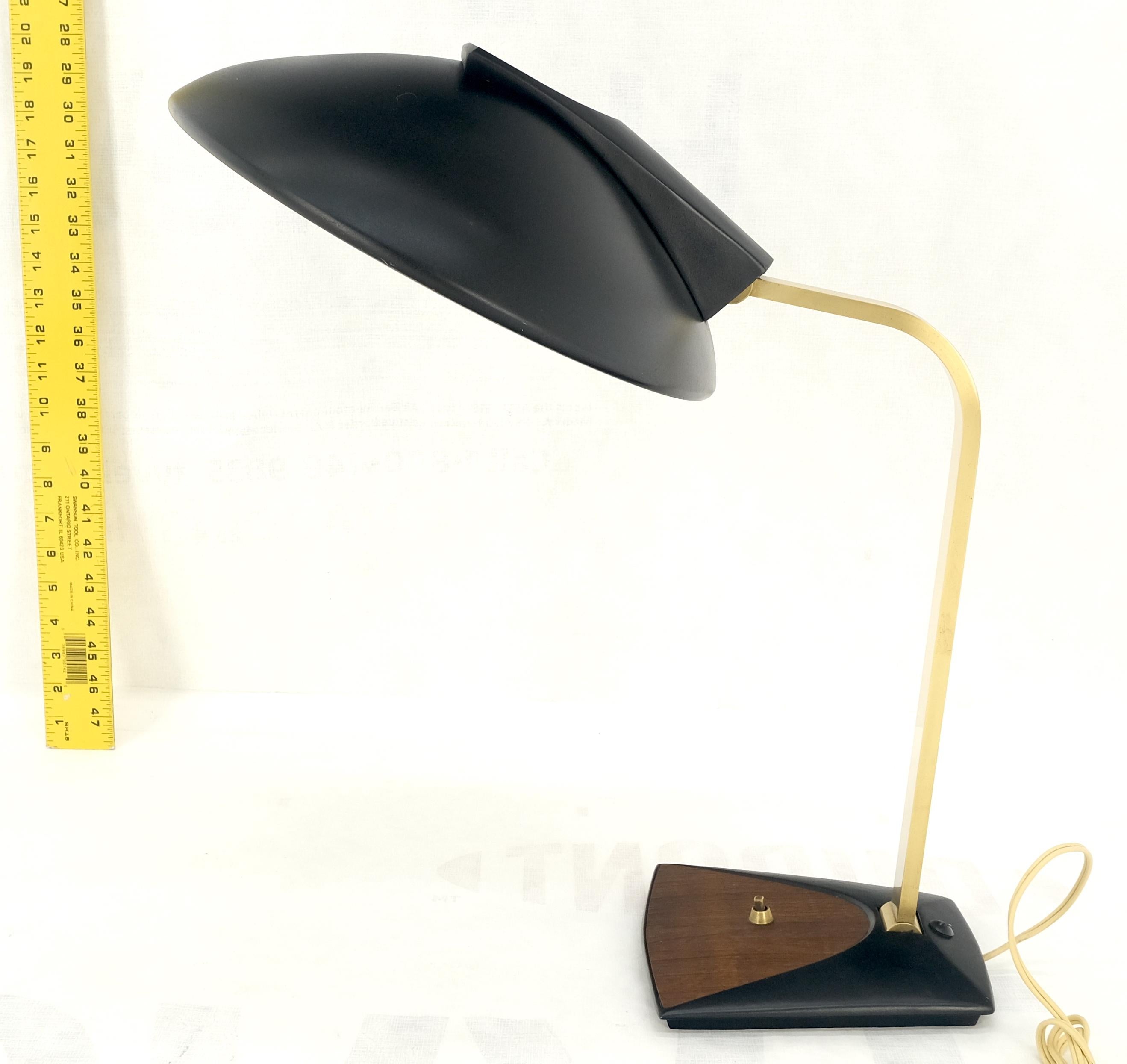 Vintage c1970s Italian Mid Century Modern Adjustable Brass Desk Table Lamp MINT! For Sale 8
