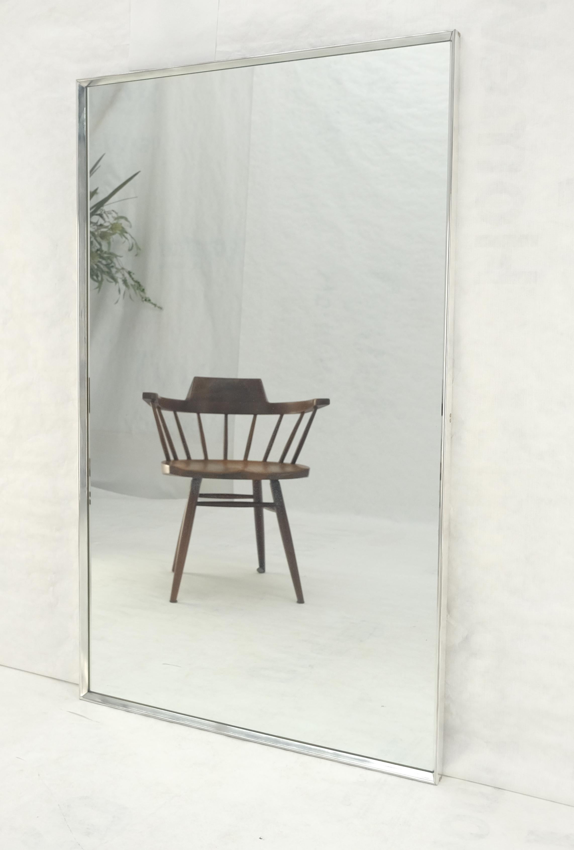 Americano Vintage c1970s Grande specchio da parete in alluminio Machin 33x55