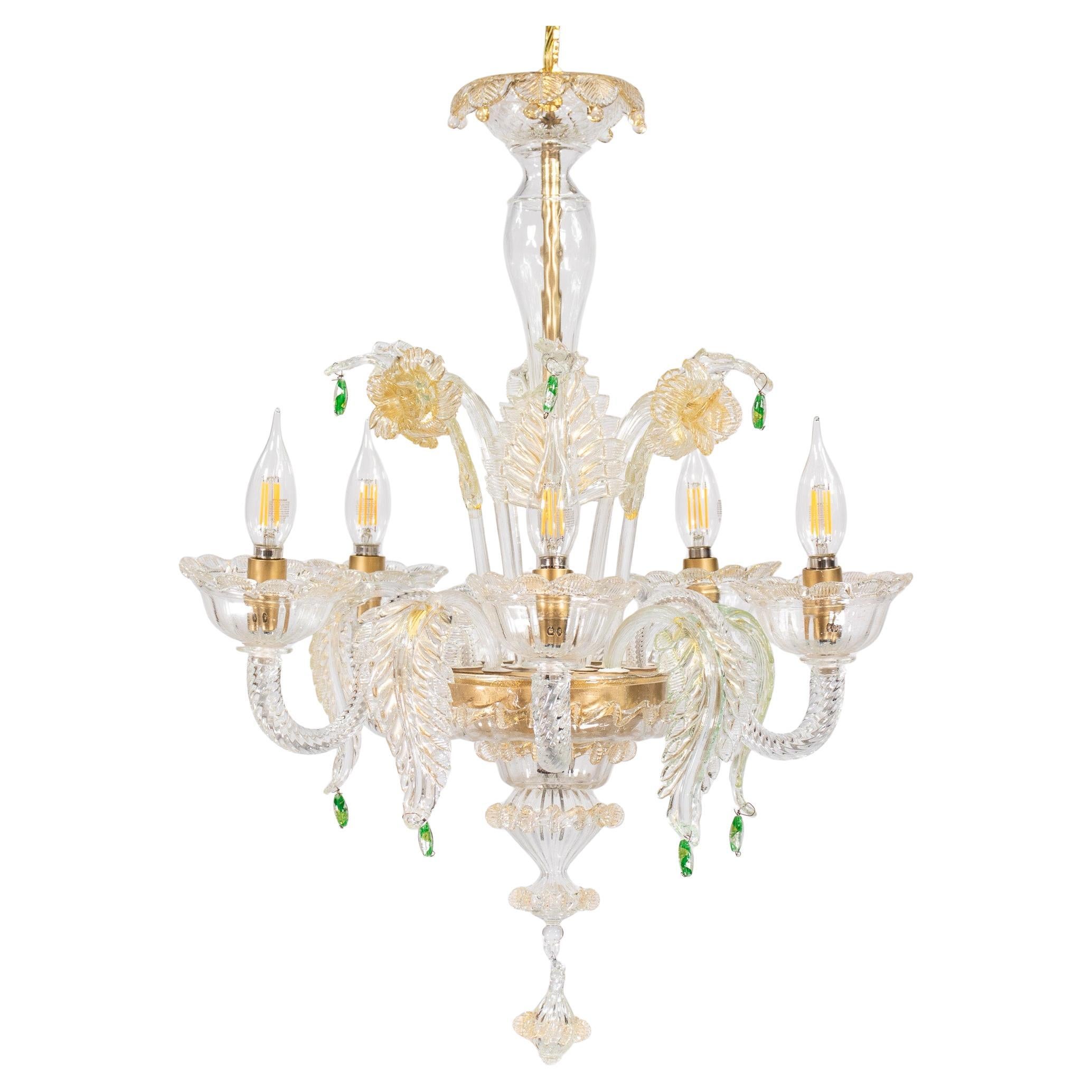 Lampadario di Murano d
epoca in stile Ca
 Rezzonico con inserti d
oro in vendita