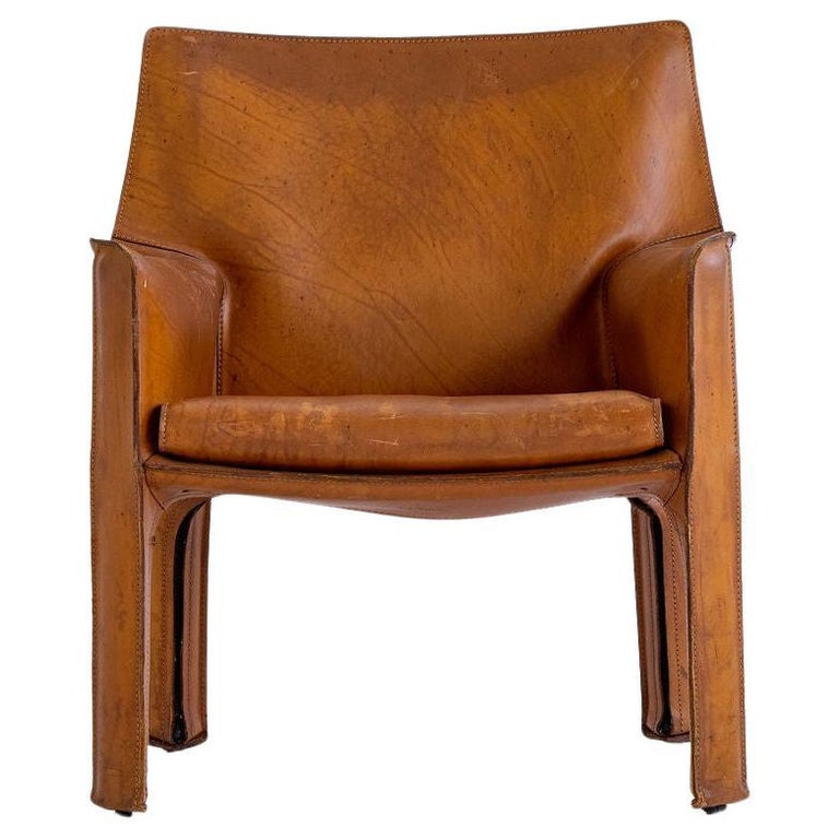 Mario Bellini CAB 414 Chair, ca. 1979, offered by Dumais