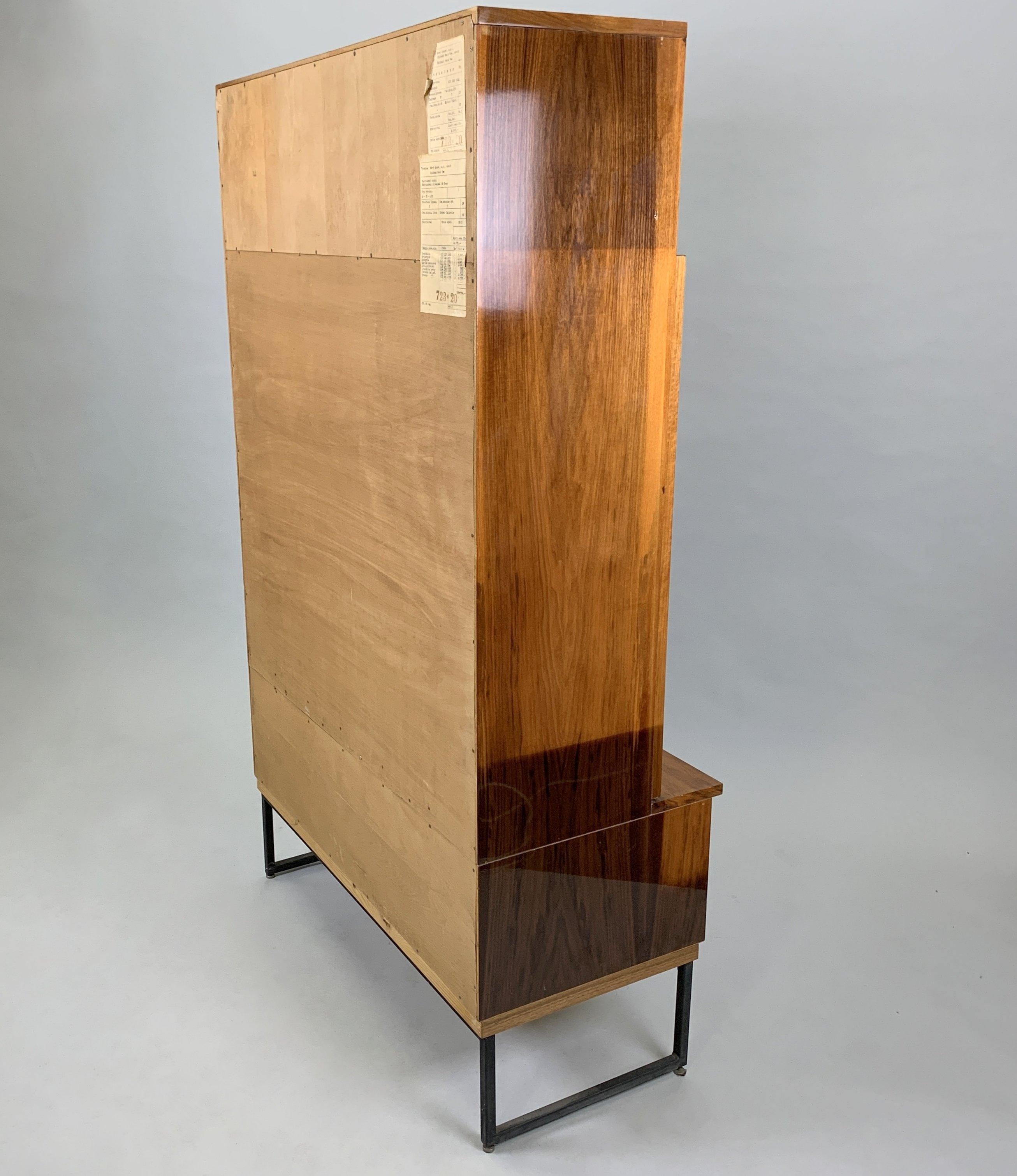 Vintage Cabinet 'Belmondo', High Gloss, Czechoslovakia, 1970s In Good Condition For Sale In Praha, CZ