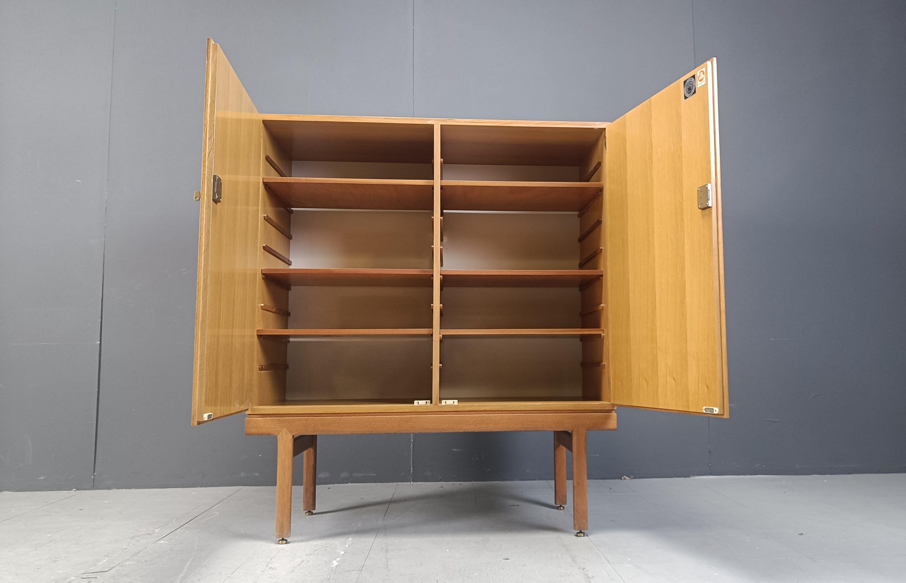 Armoire vintage Jos De Mey pour Vandenberghe Pauvers, années 1960 en vente 3