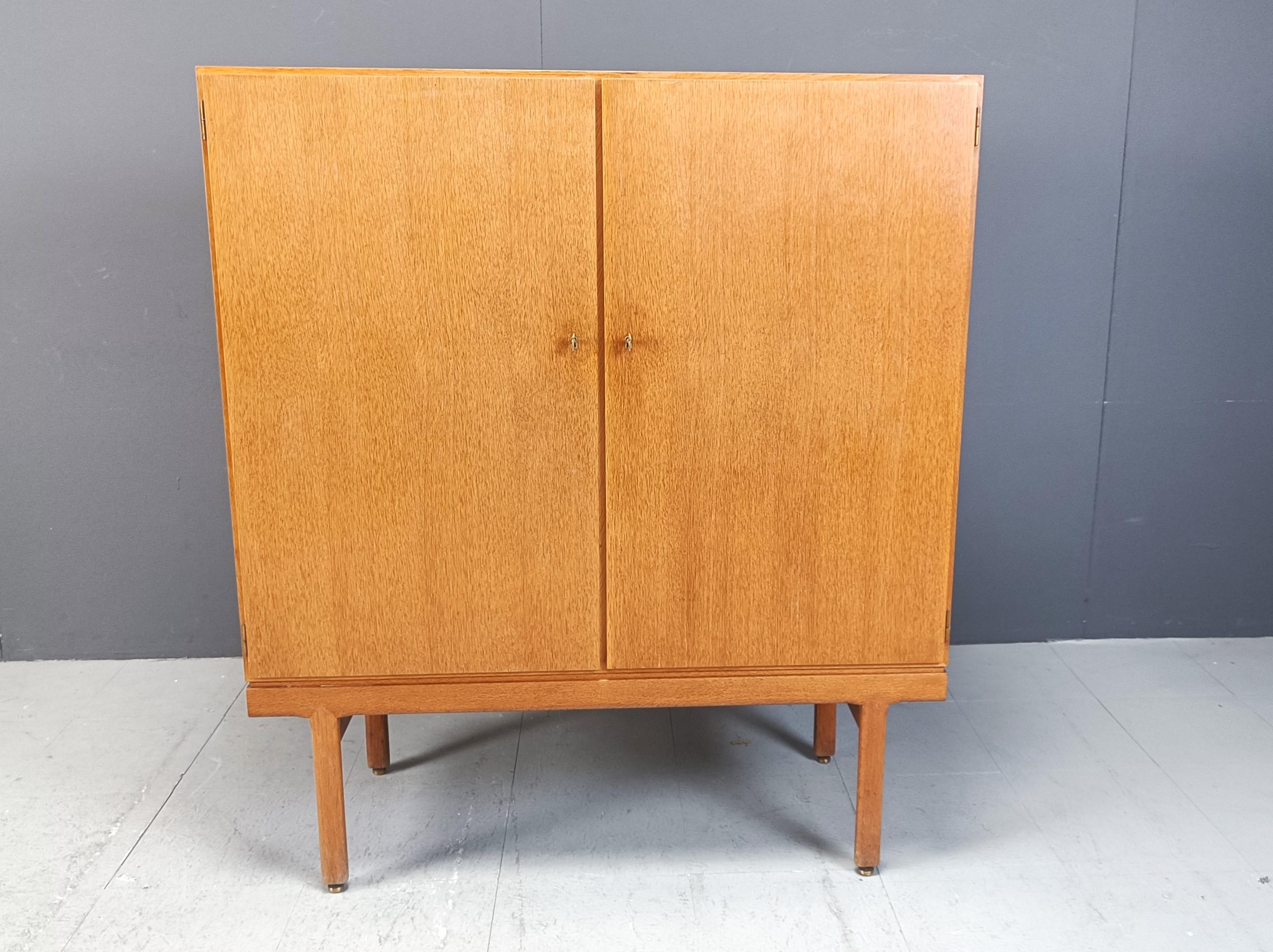 Mid-Century Modern Armoire vintage Jos De Mey pour Vandenberghe Pauvers, années 1960 en vente