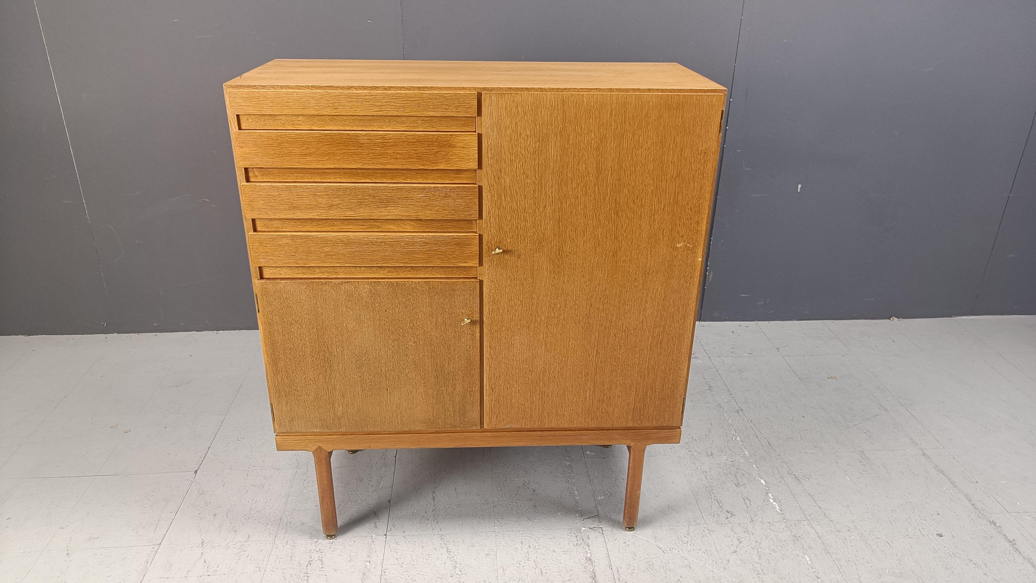 Mid-Century Modern Armoire vintage Jos De Mey pour Vandenberghe Pauvers, années 1960 en vente