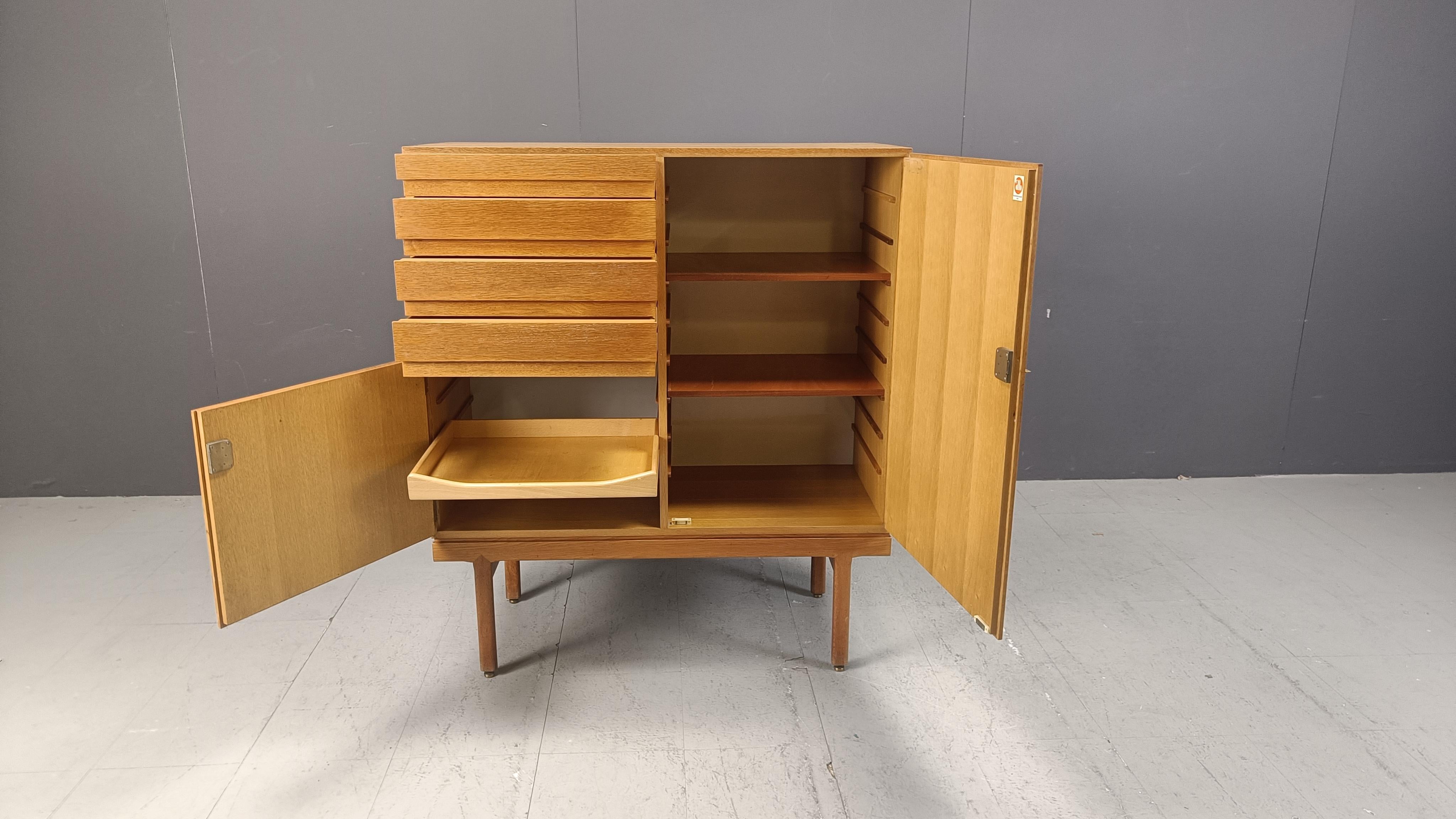 Armoire vintage Jos De Mey pour Vandenberghe Pauvers, années 1960 en vente 2