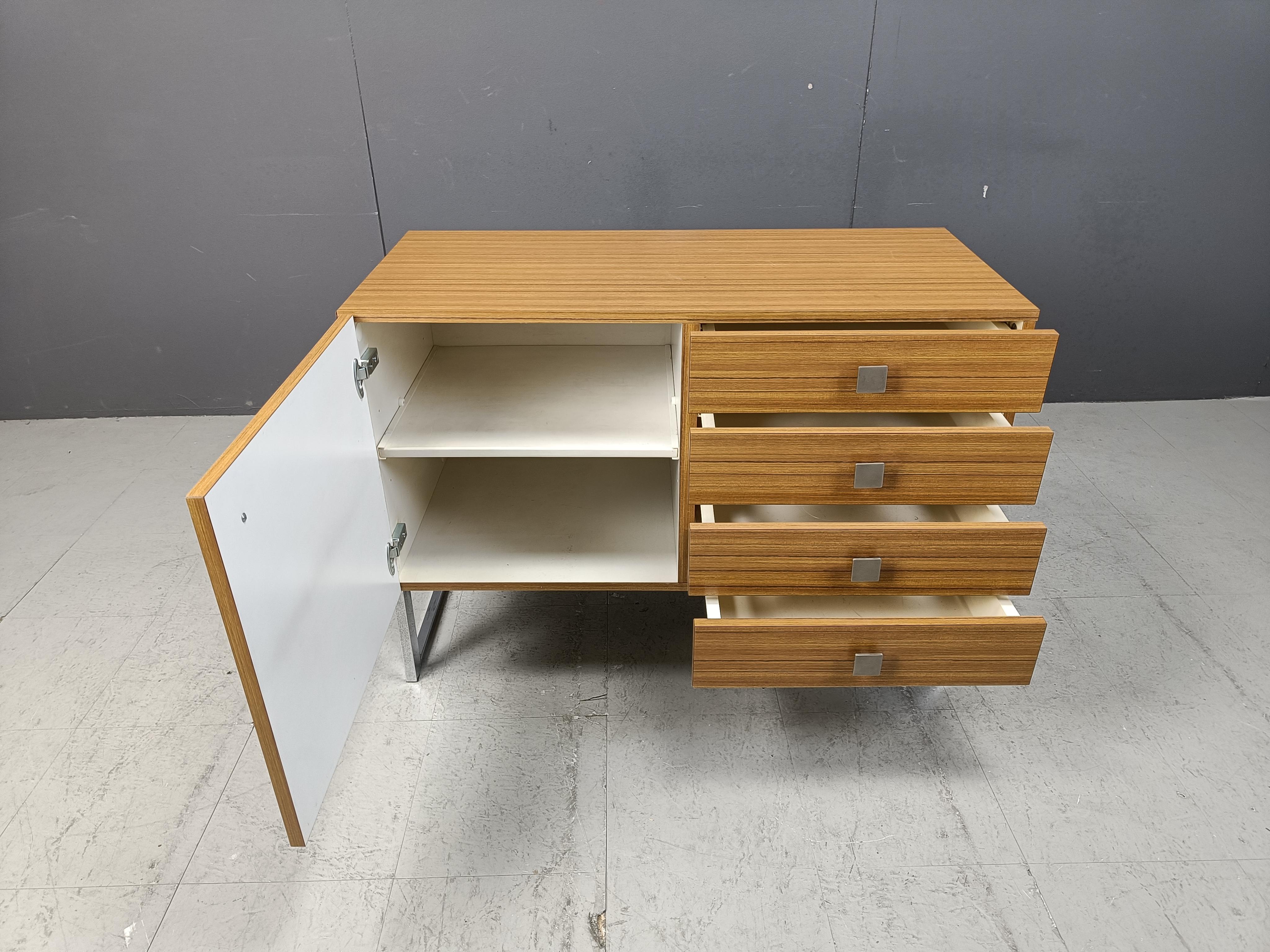 Mid-Century Modern Vintage cabinet by Meurop, 1960s For Sale