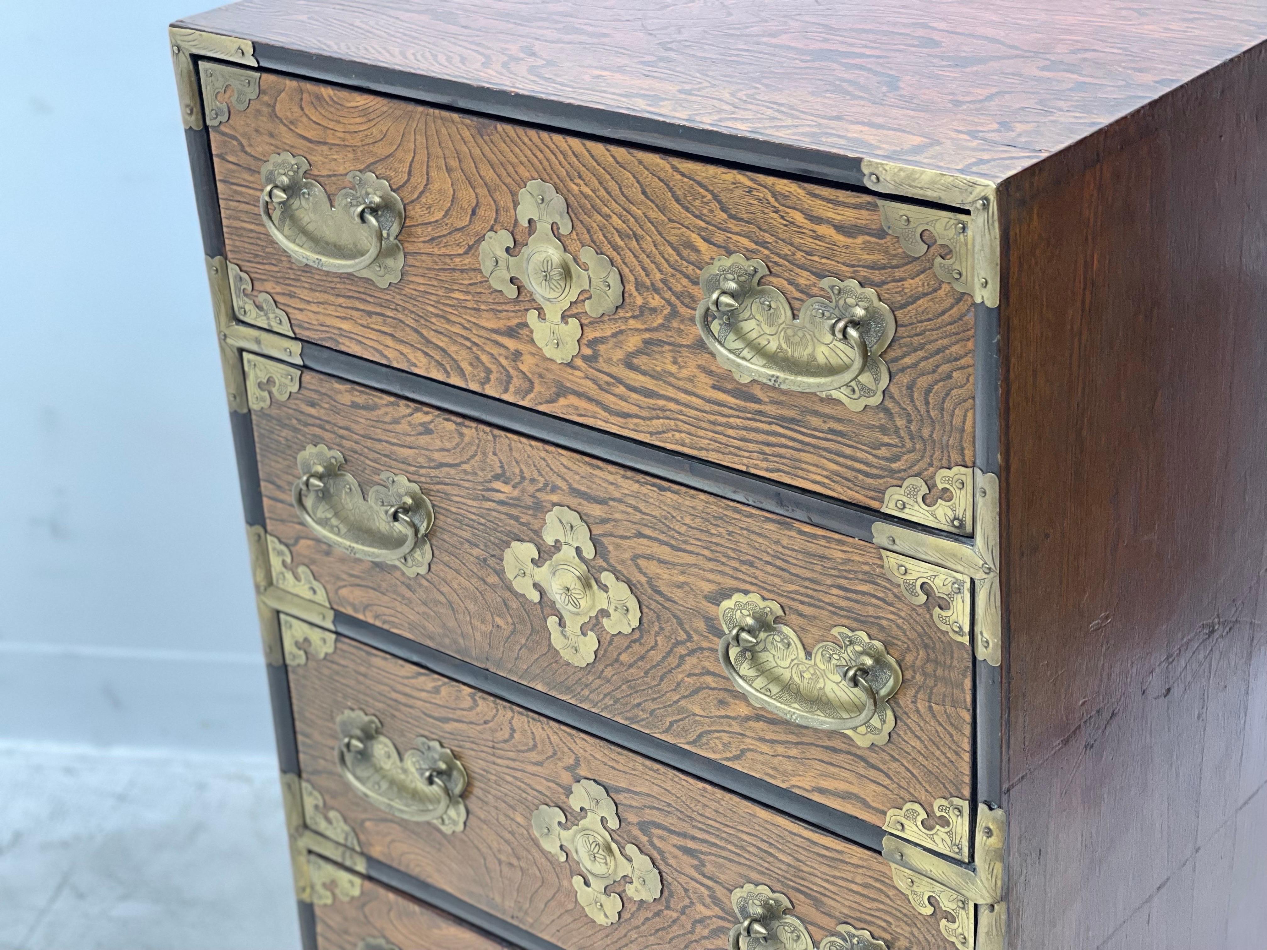 Vintage Cabinet Dresser Storage Drawers In Good Condition For Sale In Seattle, WA