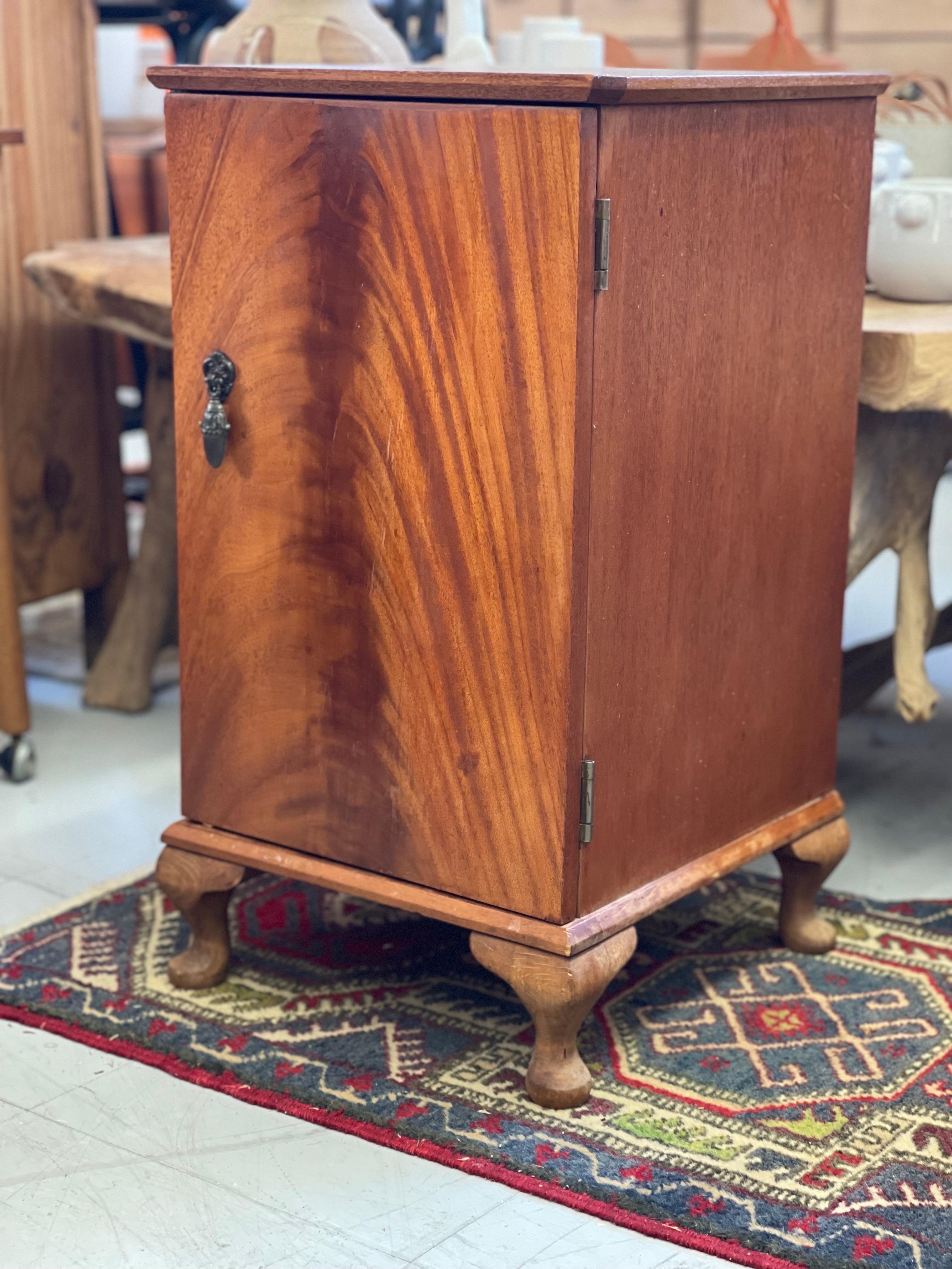 Vintage Cabinet Table with Burl Front In Good Condition For Sale In Seattle, WA