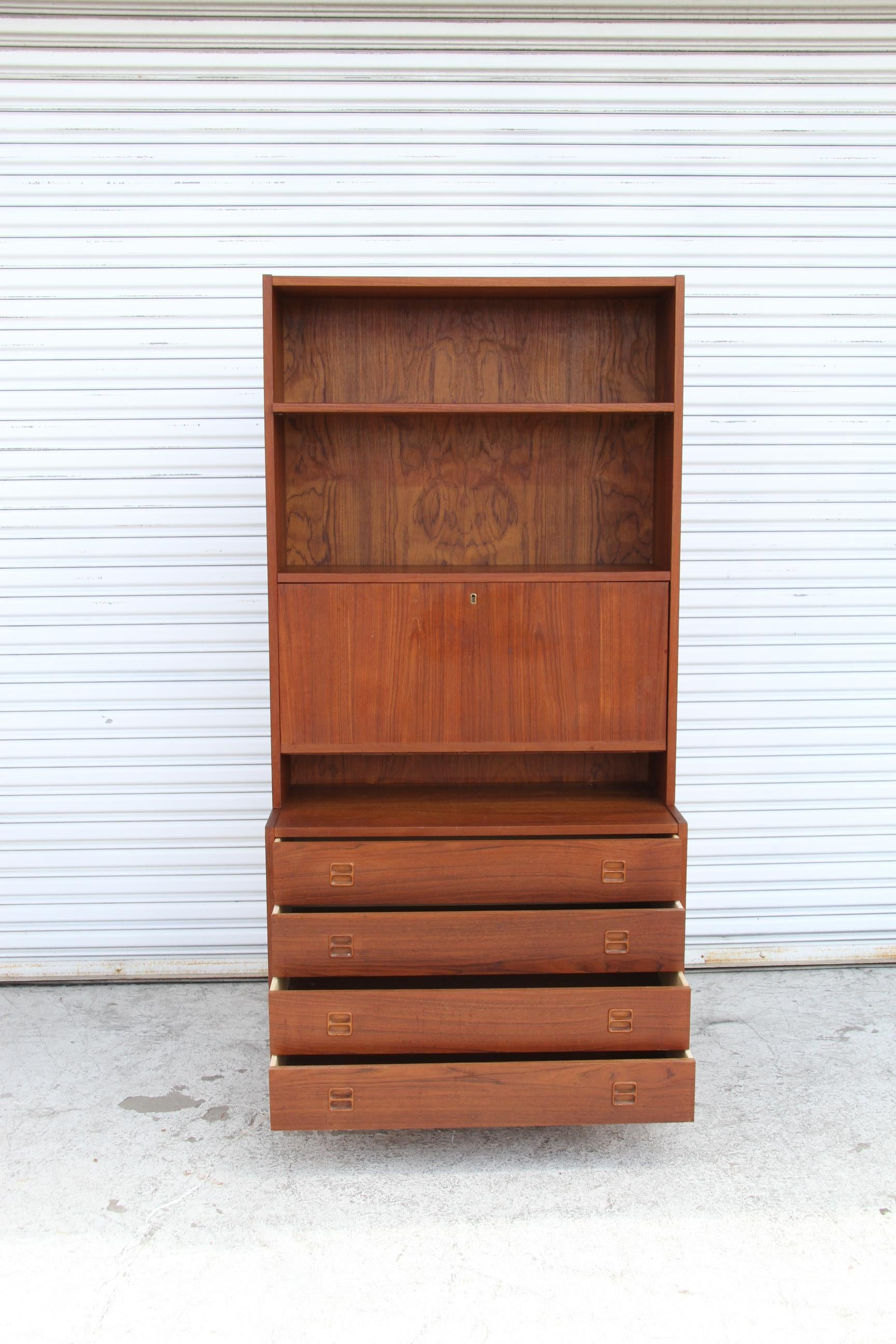 Scandinavian Poul Hundevard Danish Modern Teak 4 Drawer Drop Front Secretary w/ Bookshelf For Sale