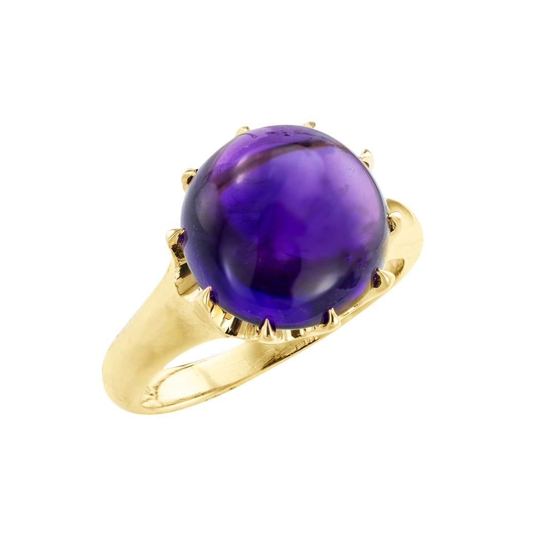 Art Deco Vintage Cabochon Amethyst Yellow Gold Ring For Sale