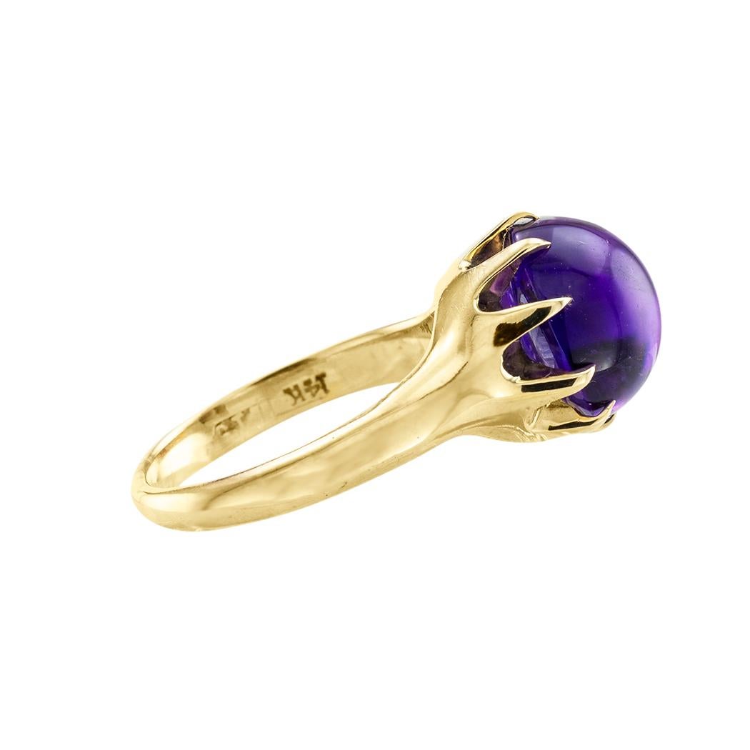 Women's Vintage Cabochon Amethyst Yellow Gold Ring For Sale