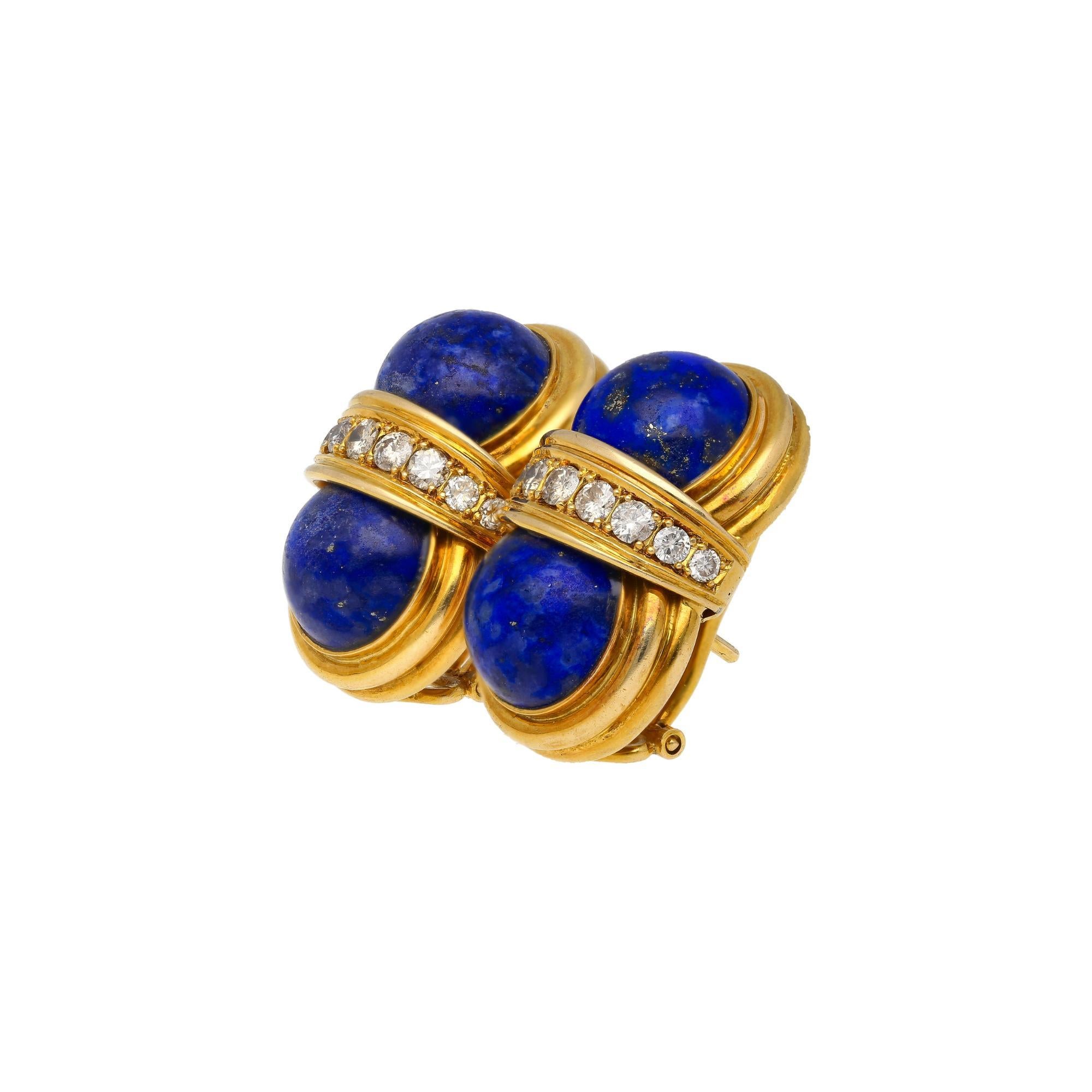 Boucles d'oreilles à clip en or jaune 18K, lapis-lazuli et diamants, taille cabochon Pour femmes en vente