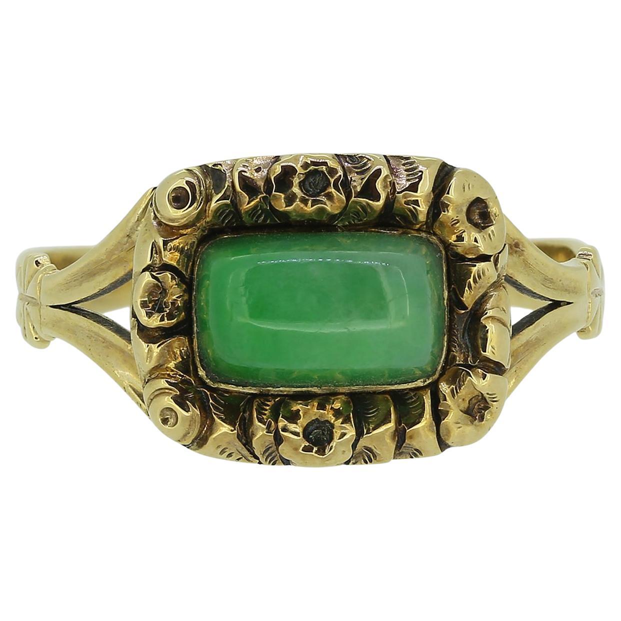 Bague vintage en jade cabochon