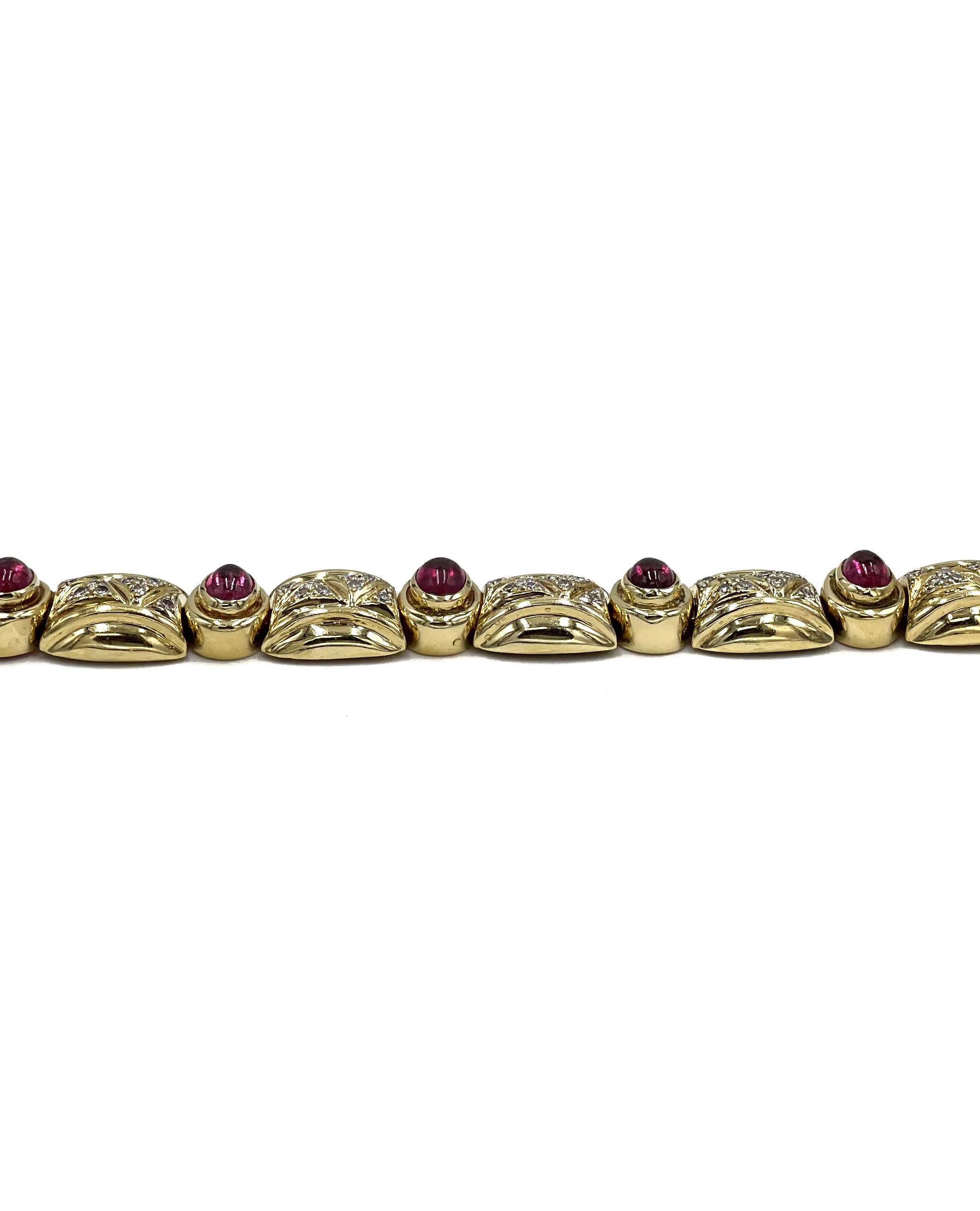 Taille cabochon Bracelet épais vintage en tourmaline rose cabochon, c. 1985 en vente