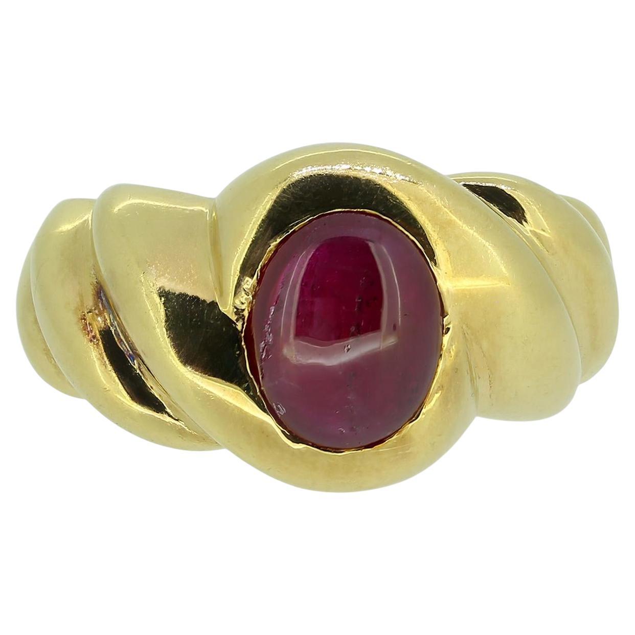 Vintage Cabochon Ruby Single-Stone Ring For Sale