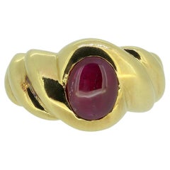 Vintage Cabochon Ruby Single-Stone Ring